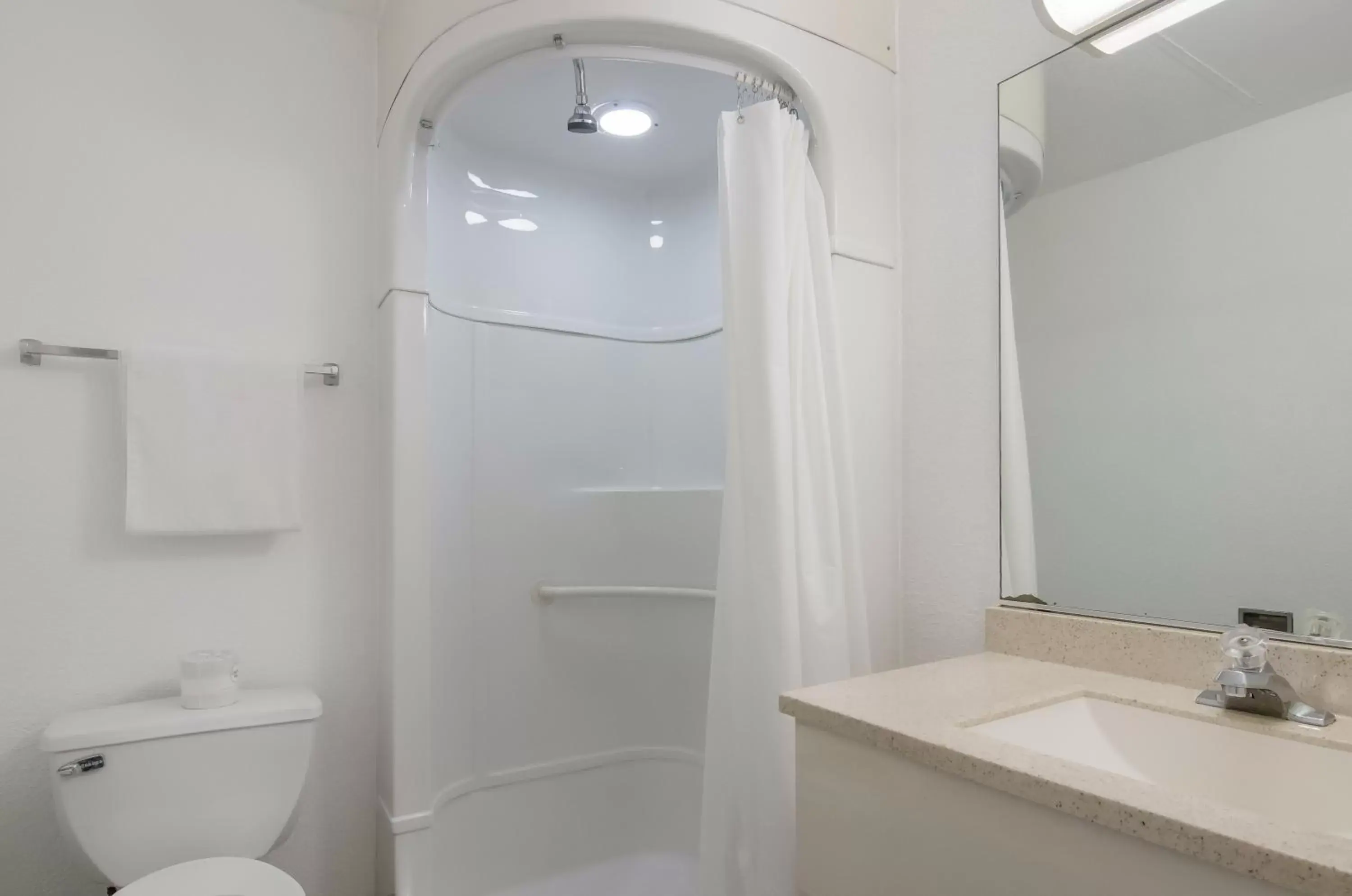 Shower, Bathroom in Rodeway Inn Greeley