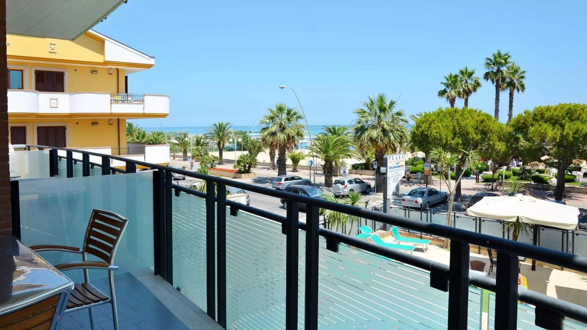 Sea view in Residence Playa