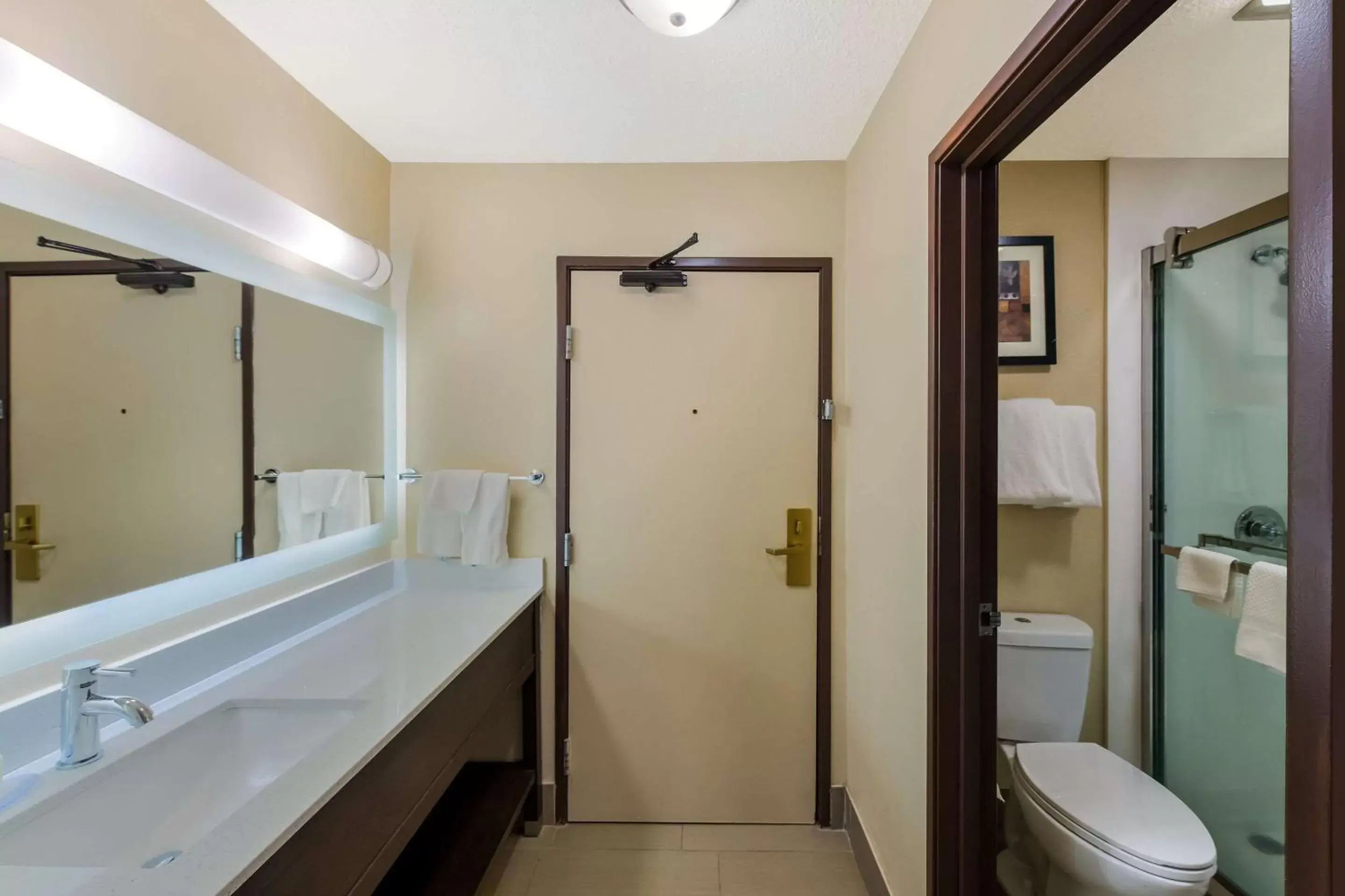 Bedroom, Bathroom in Quality Inn Marysville