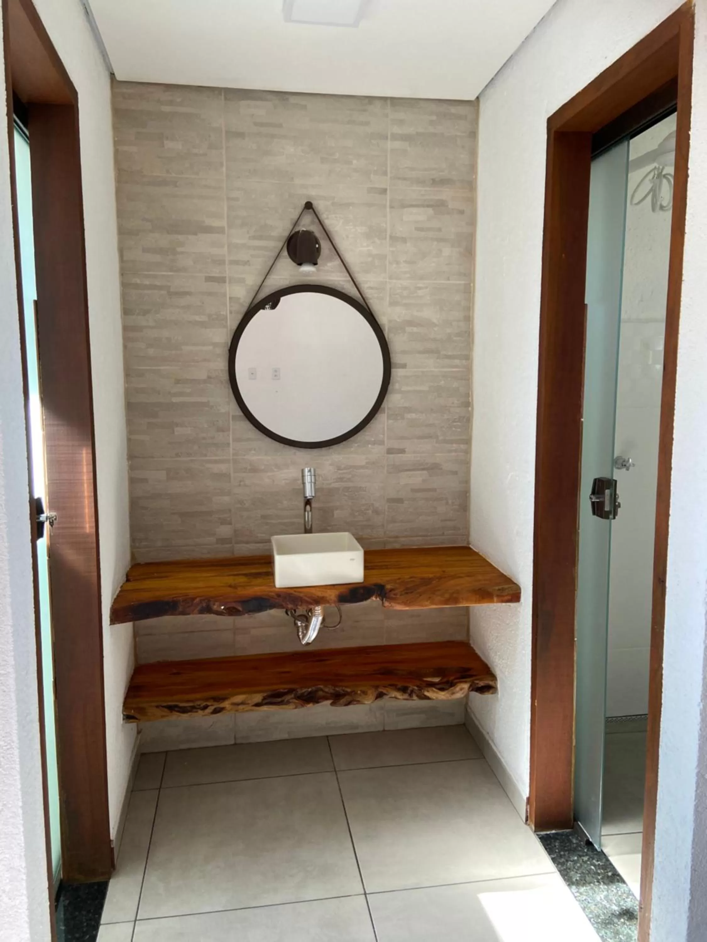 A Mi Manera Pousada , cerveja própria e Bistrô !