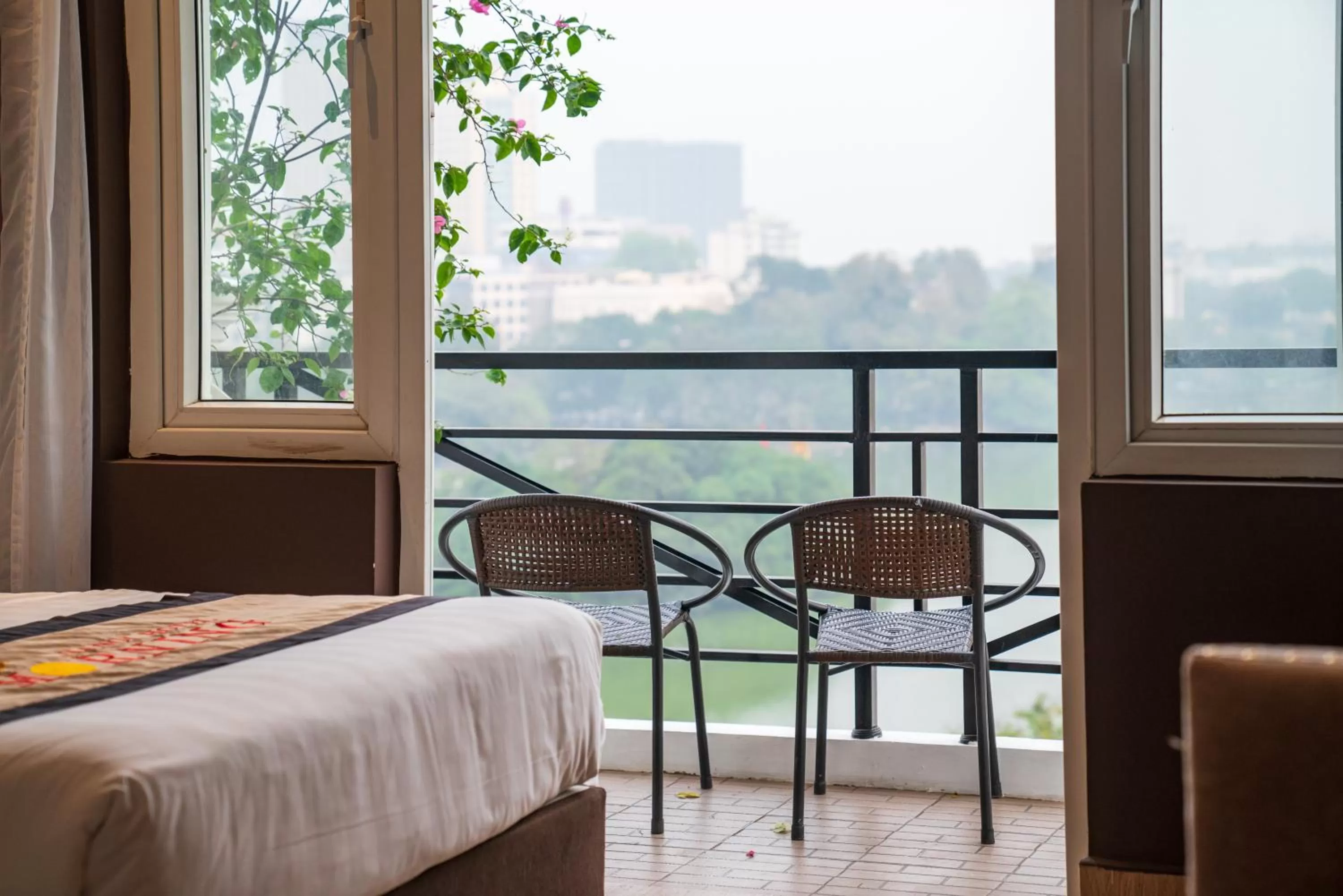 Triple Room with Lake View in Hanoi Morning Hotel