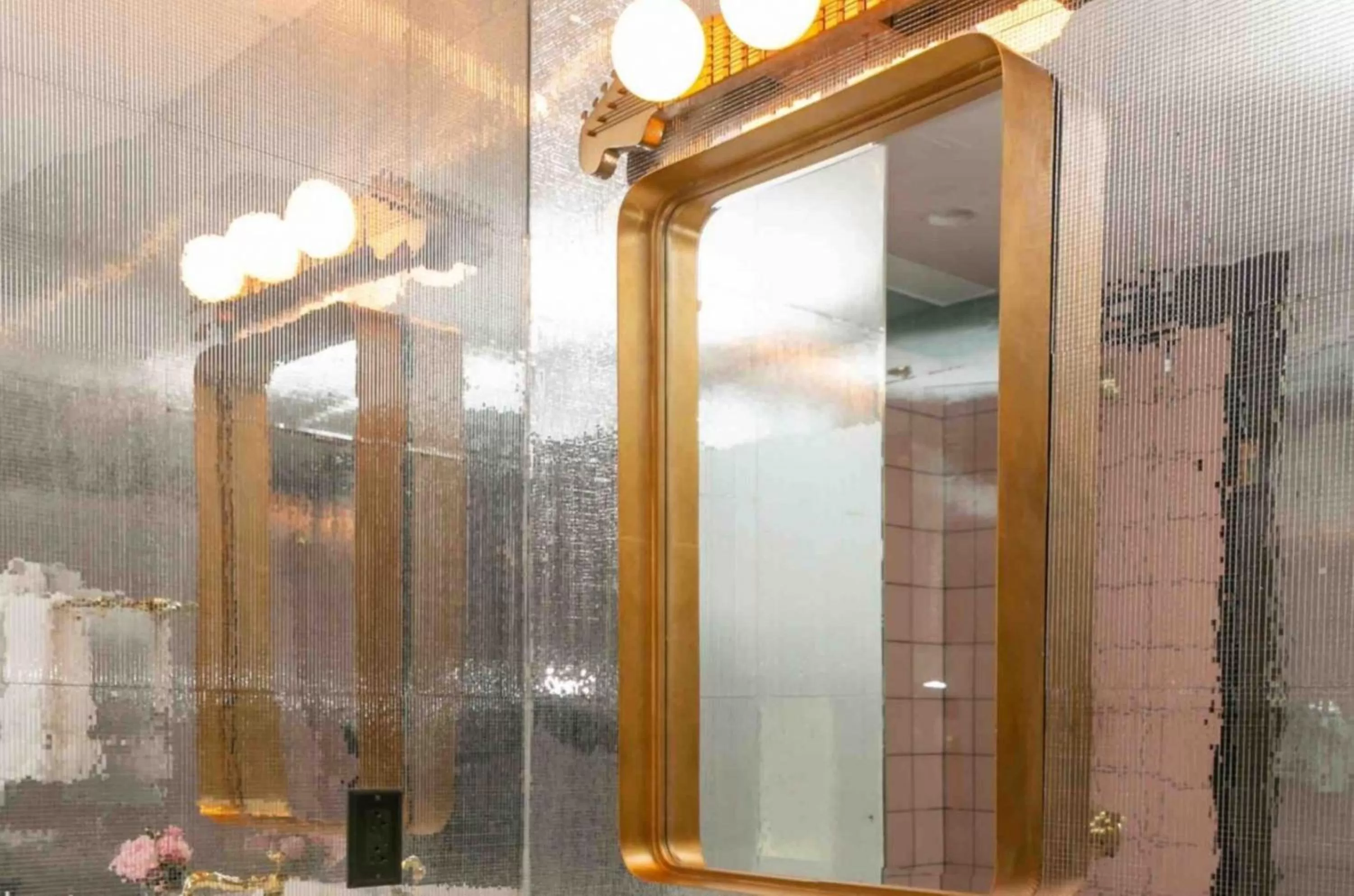 Bathroom in Graduate by Hilton Nashville