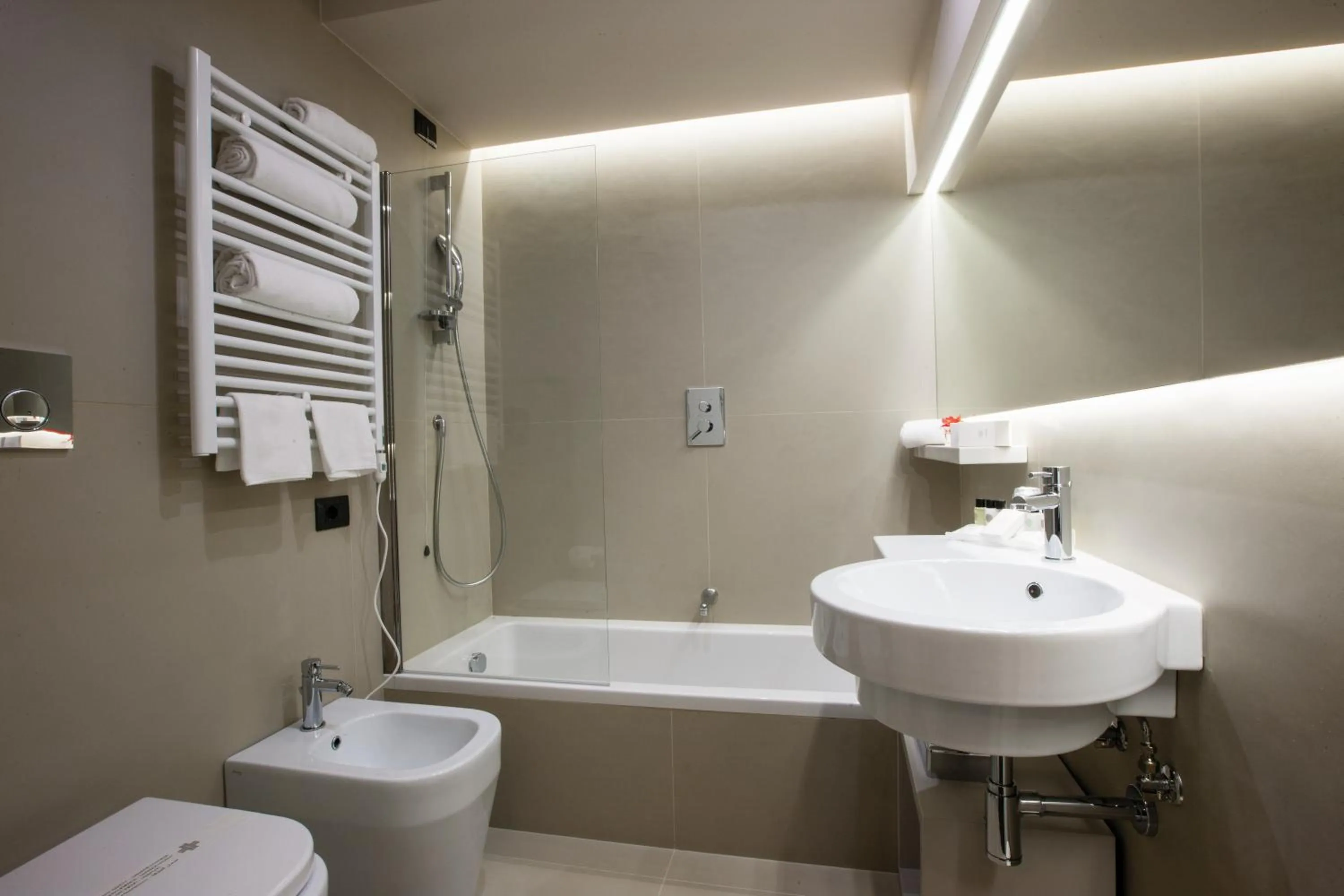 Bathroom in Hotel Salus Terme - Adults Only