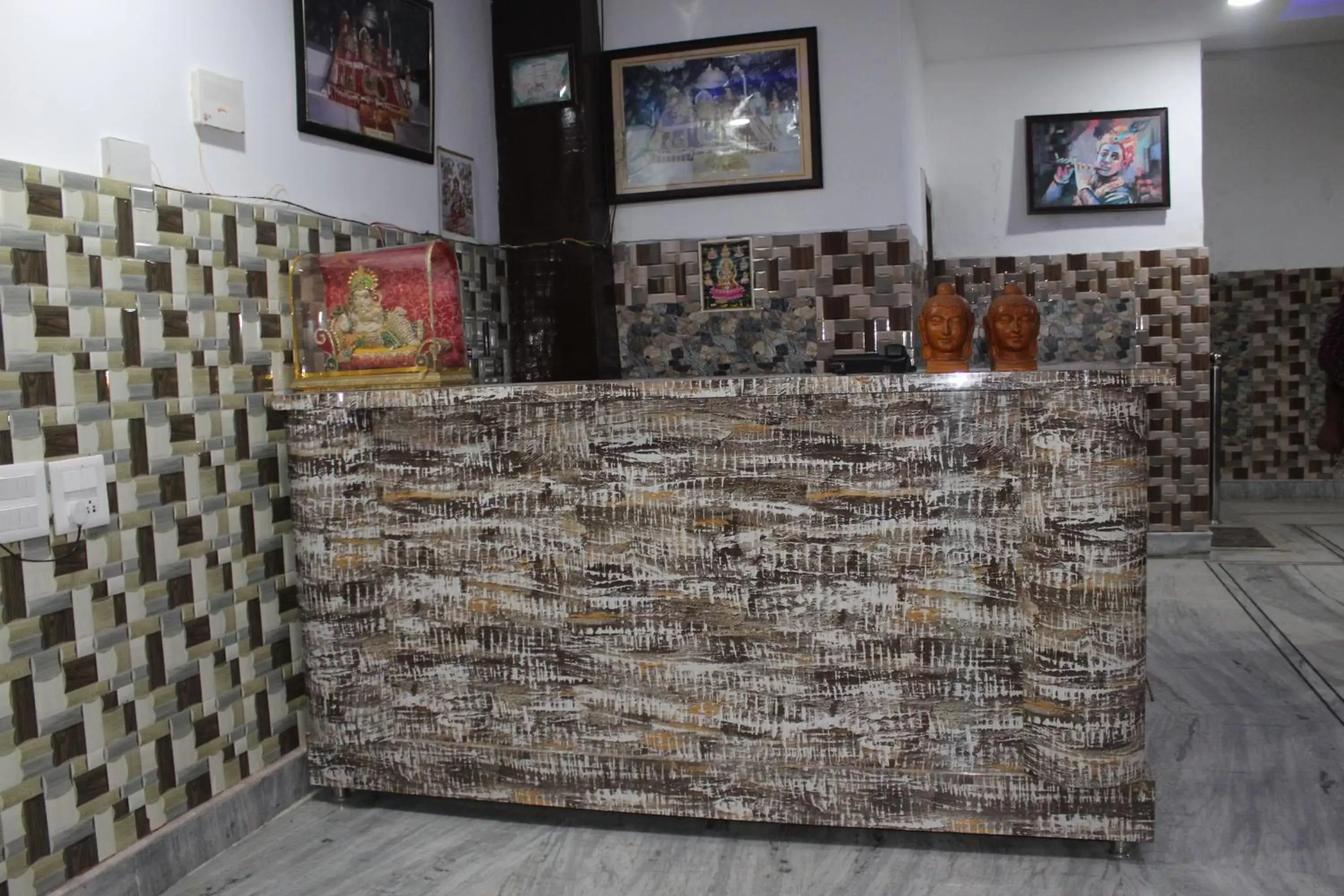 Lobby or reception, Lobby/Reception in Trimrooms @ Katra Railway Station Lobby or reception, Lobby/Reception in Trimrooms @ Katra Railway Station