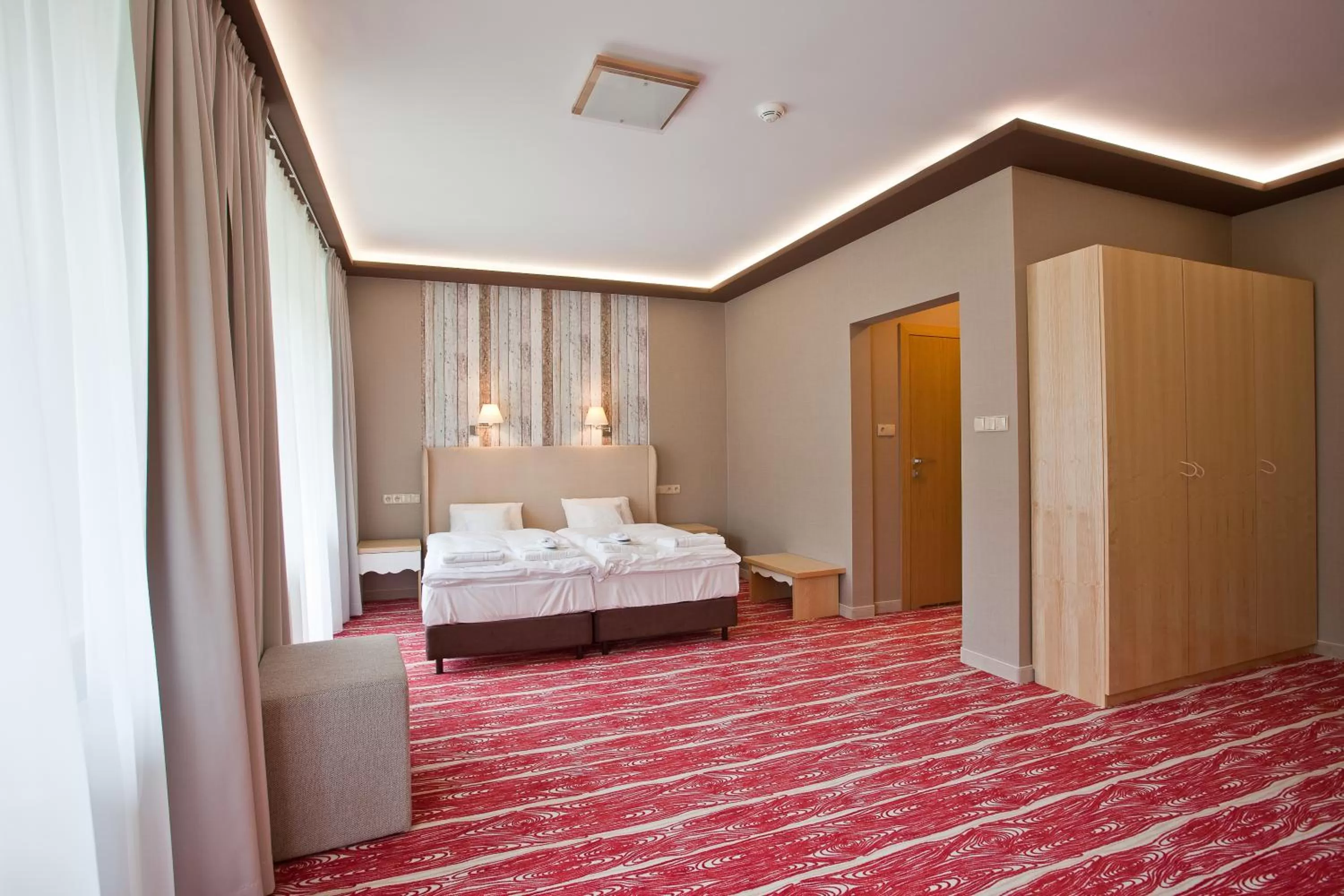 Photo of the whole room, Bed in Hotel Piwniczna SPA&Conference