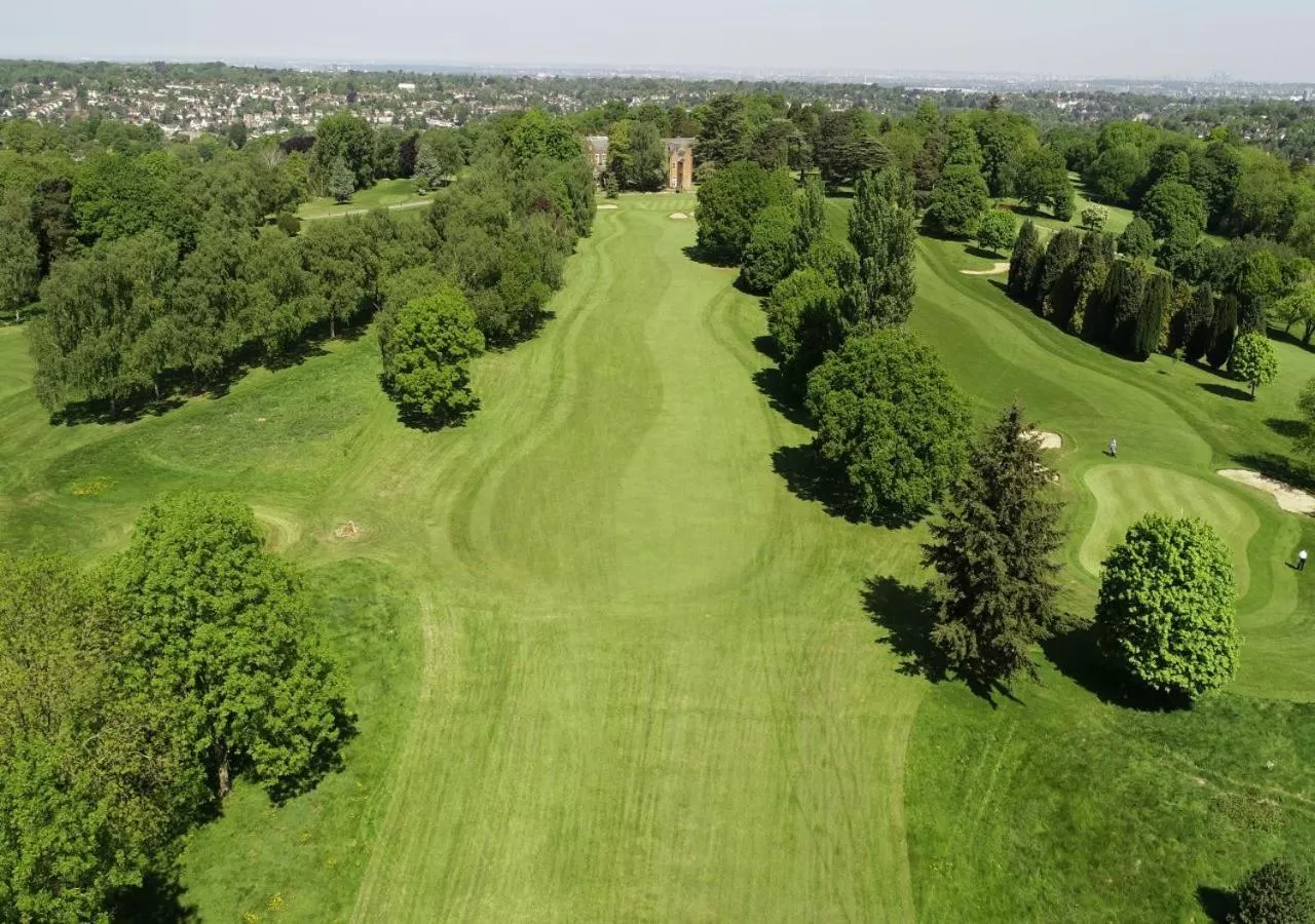 Golfcourse in Coulsdon Manor Hotel and Golf Club