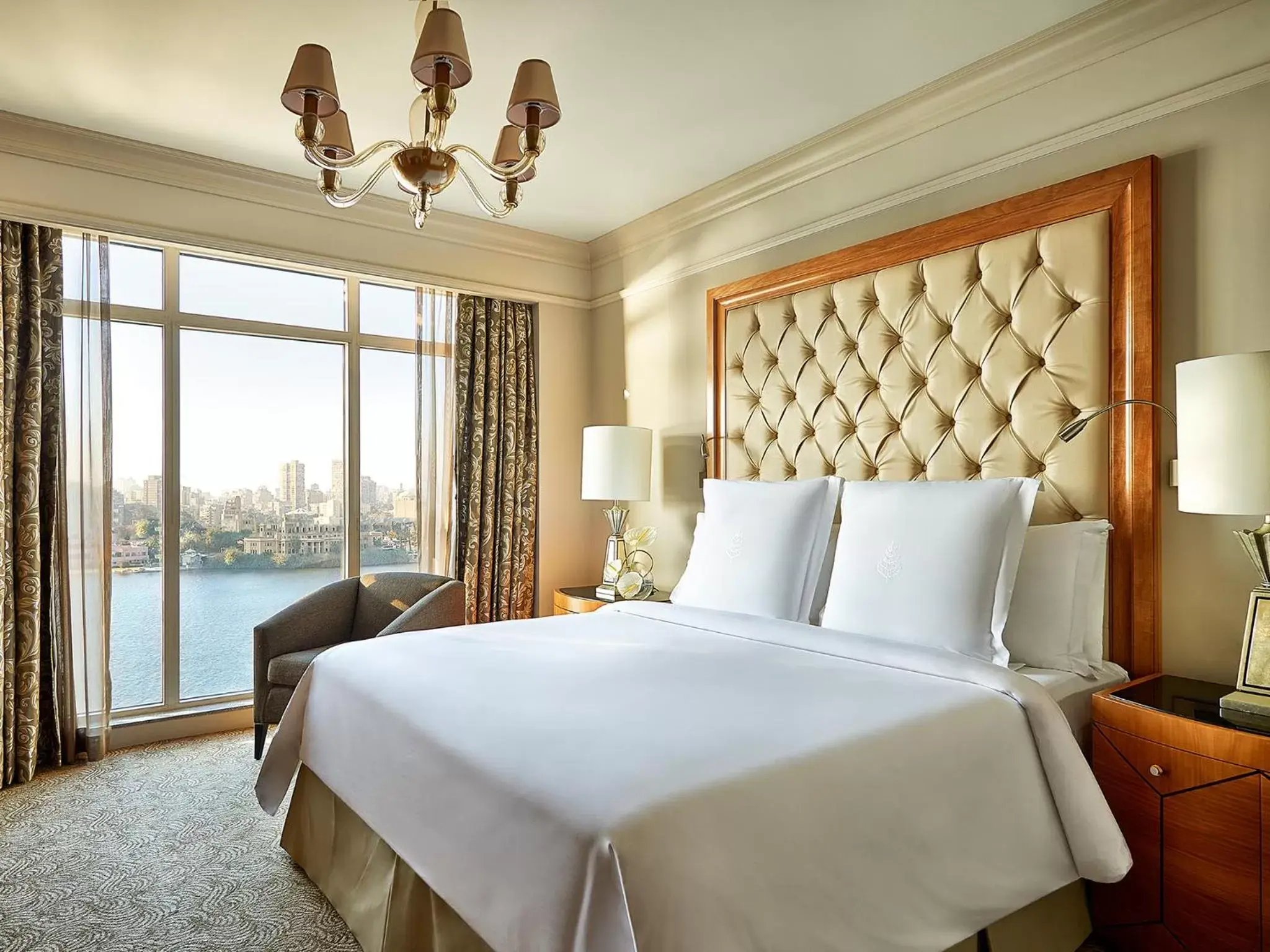 Bedroom, Bed in Four Seasons Hotel Cairo at Nile Plaza