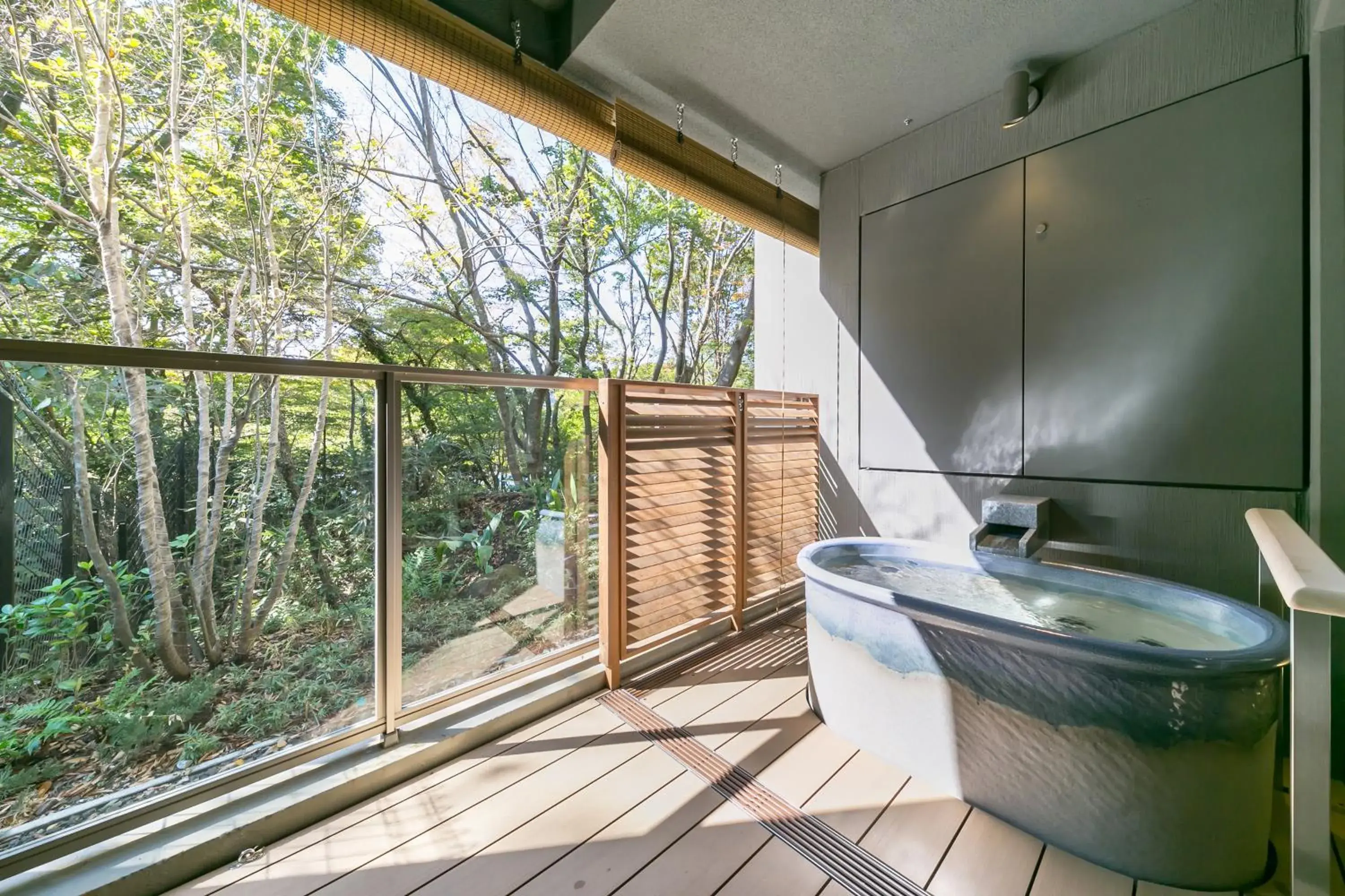 Bathroom in Hakone Ashinoko Hanaori