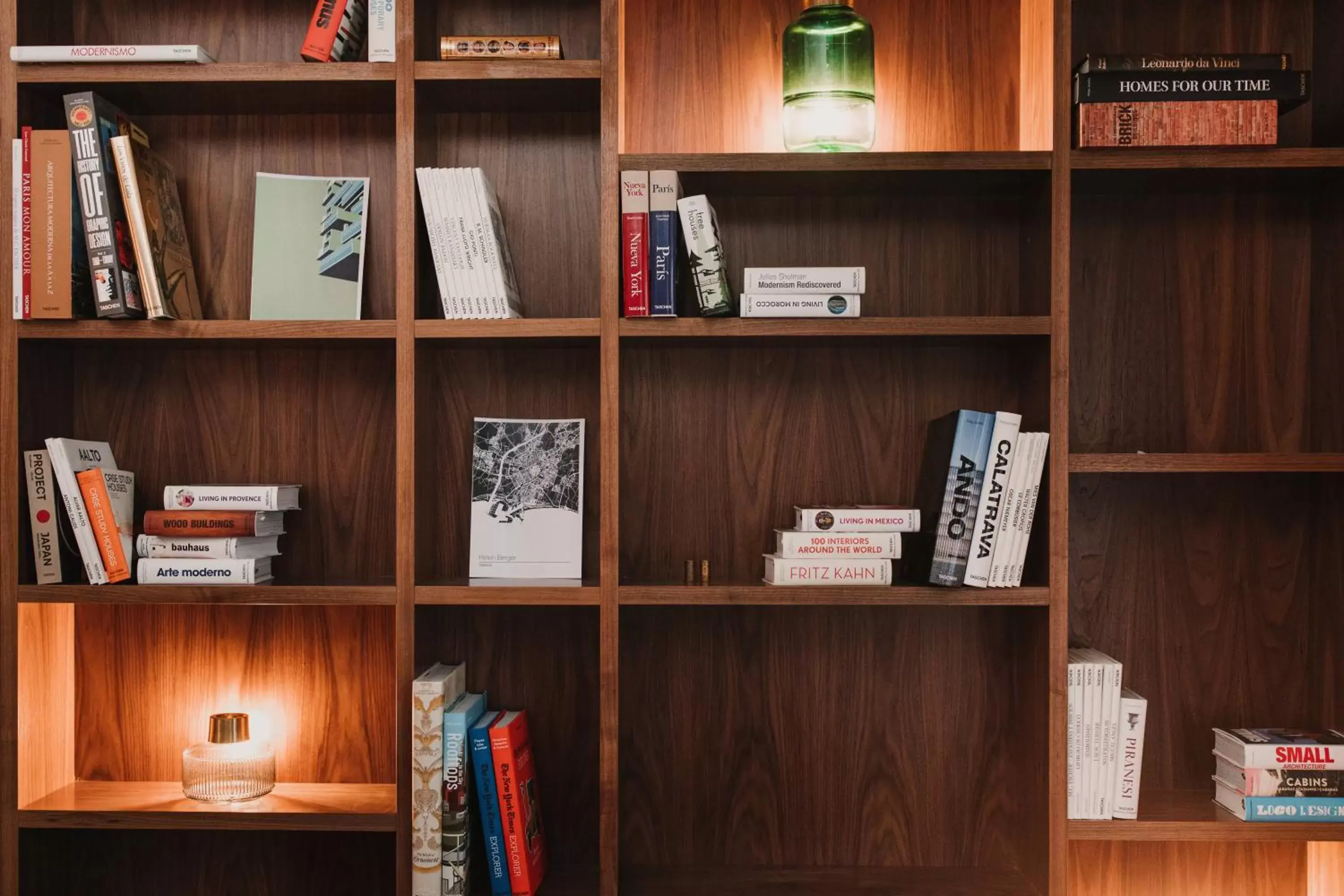 Library in Helen Berger Boutique Hotel