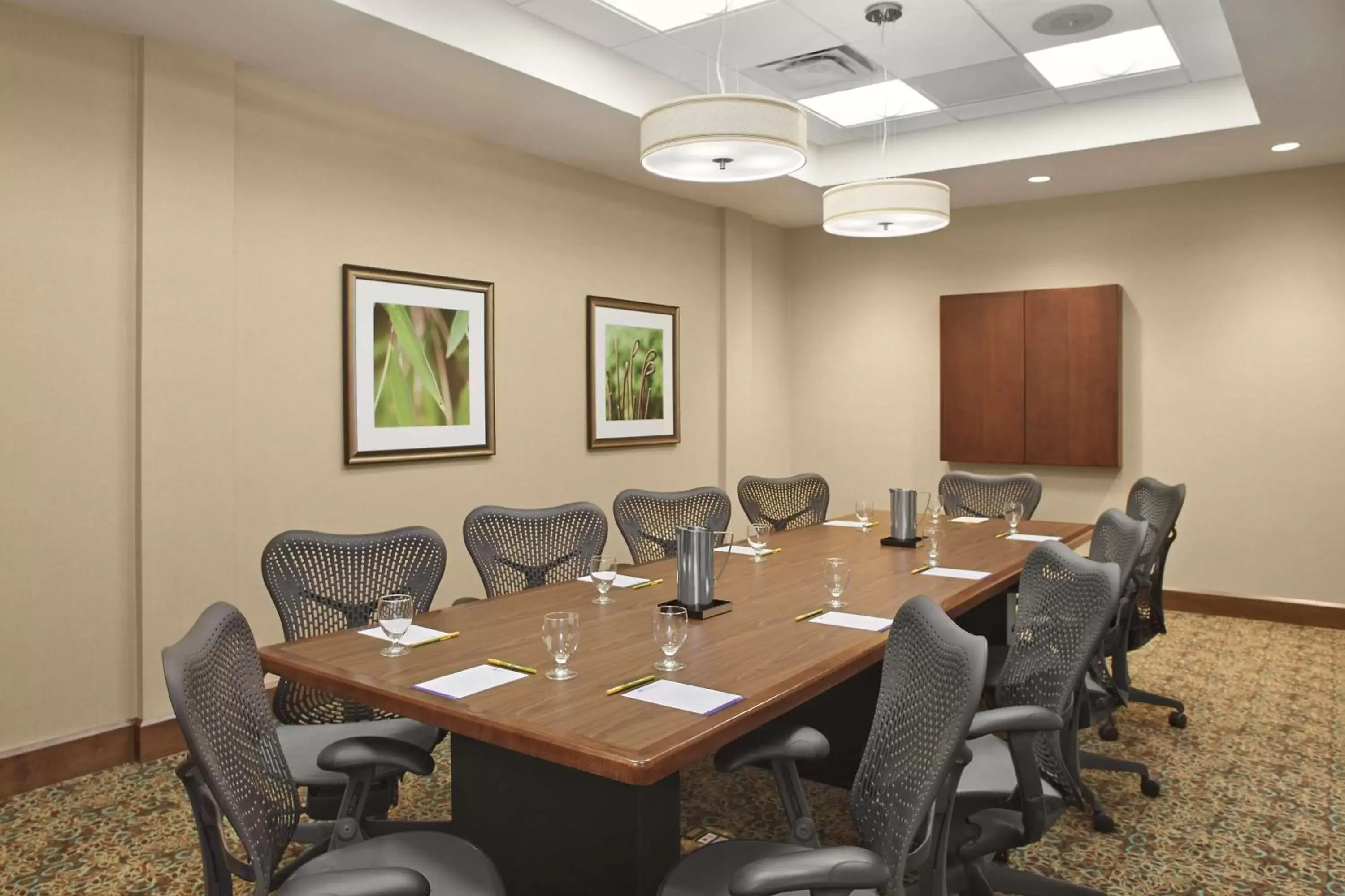 Meeting/conference room in Hilton Garden Inn Akron