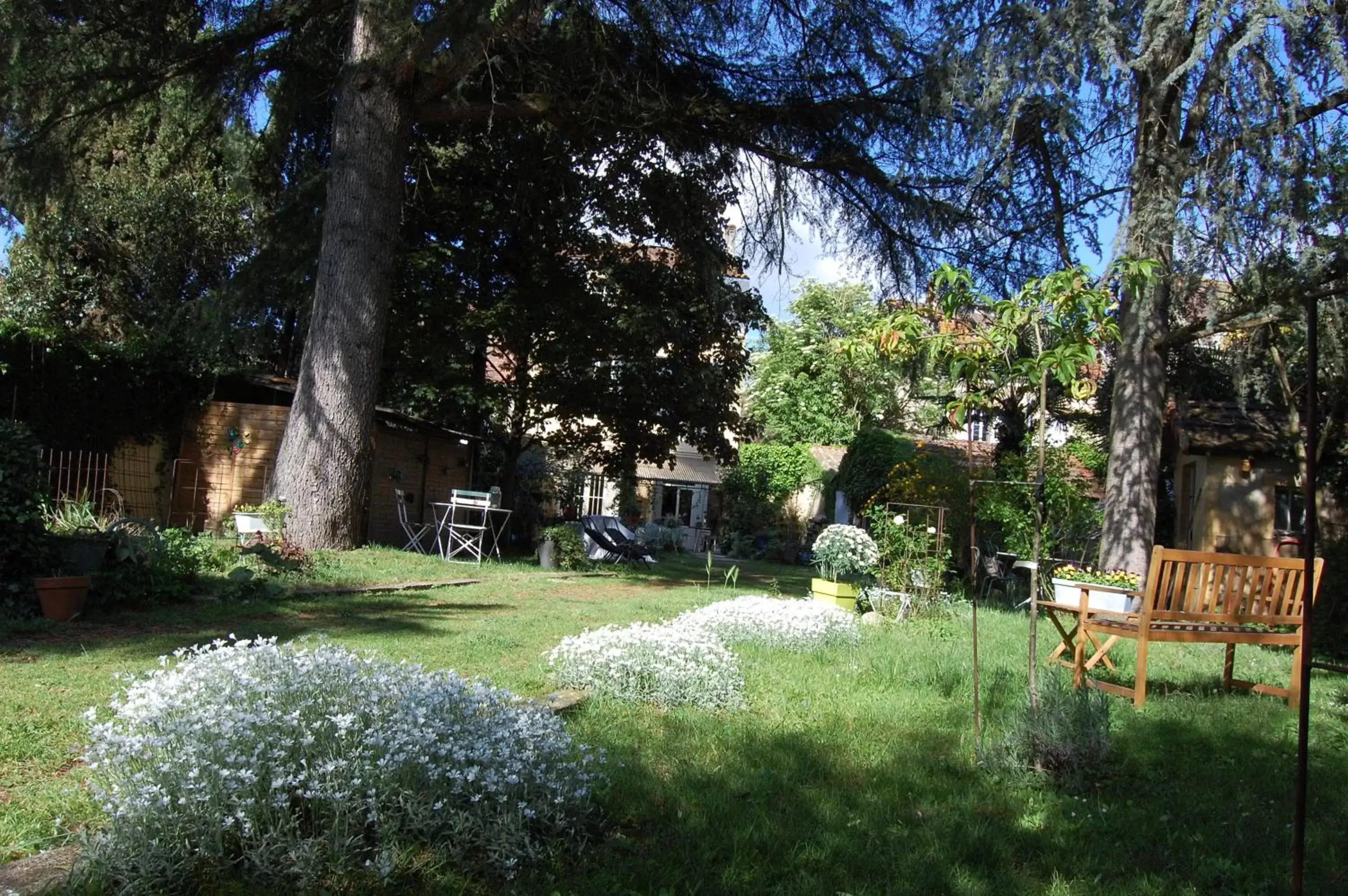 Patio, Garden in Madeleine Bergerac