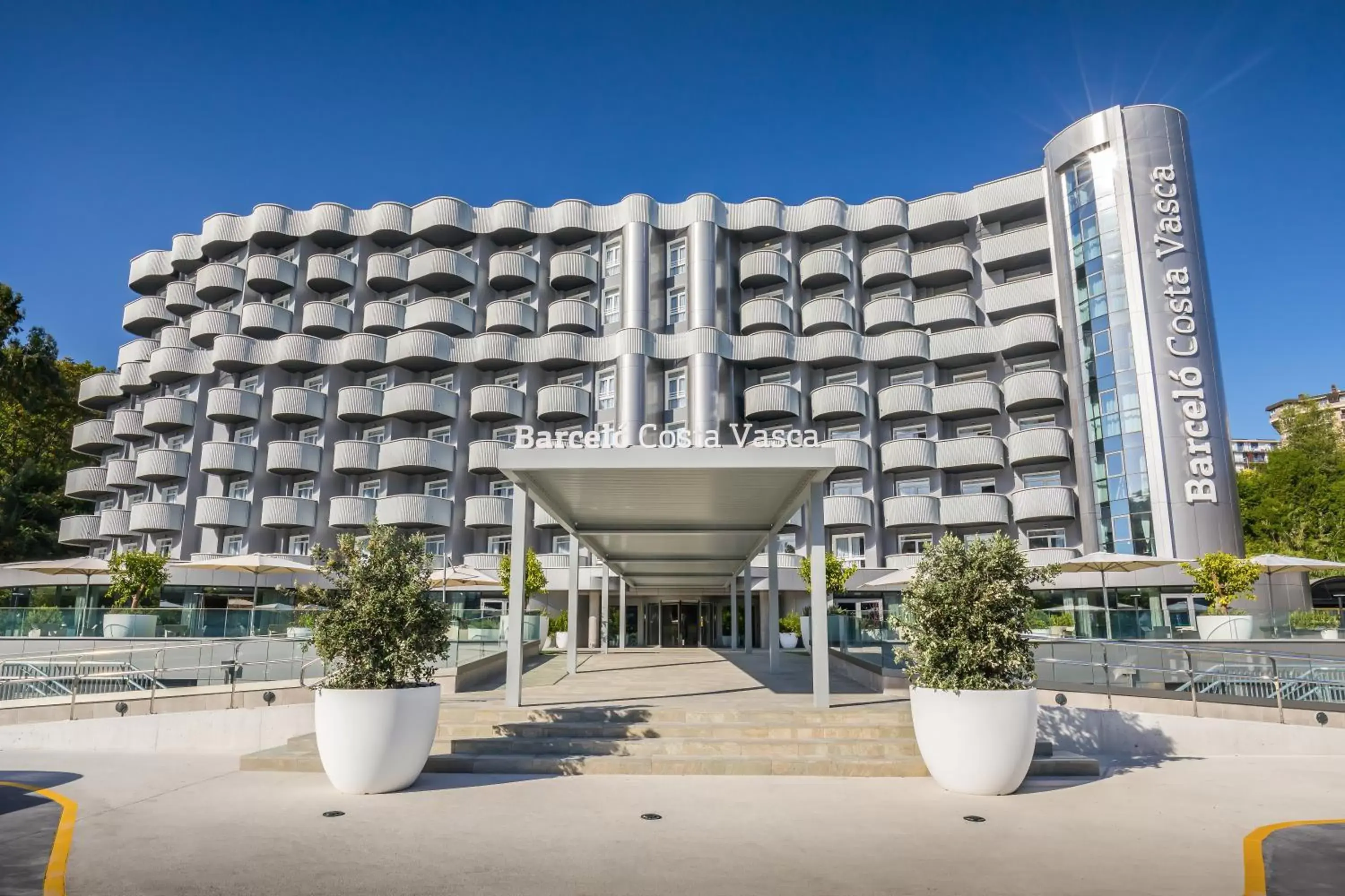 Facade/entrance, Property Building in Barceló Costa Vasca