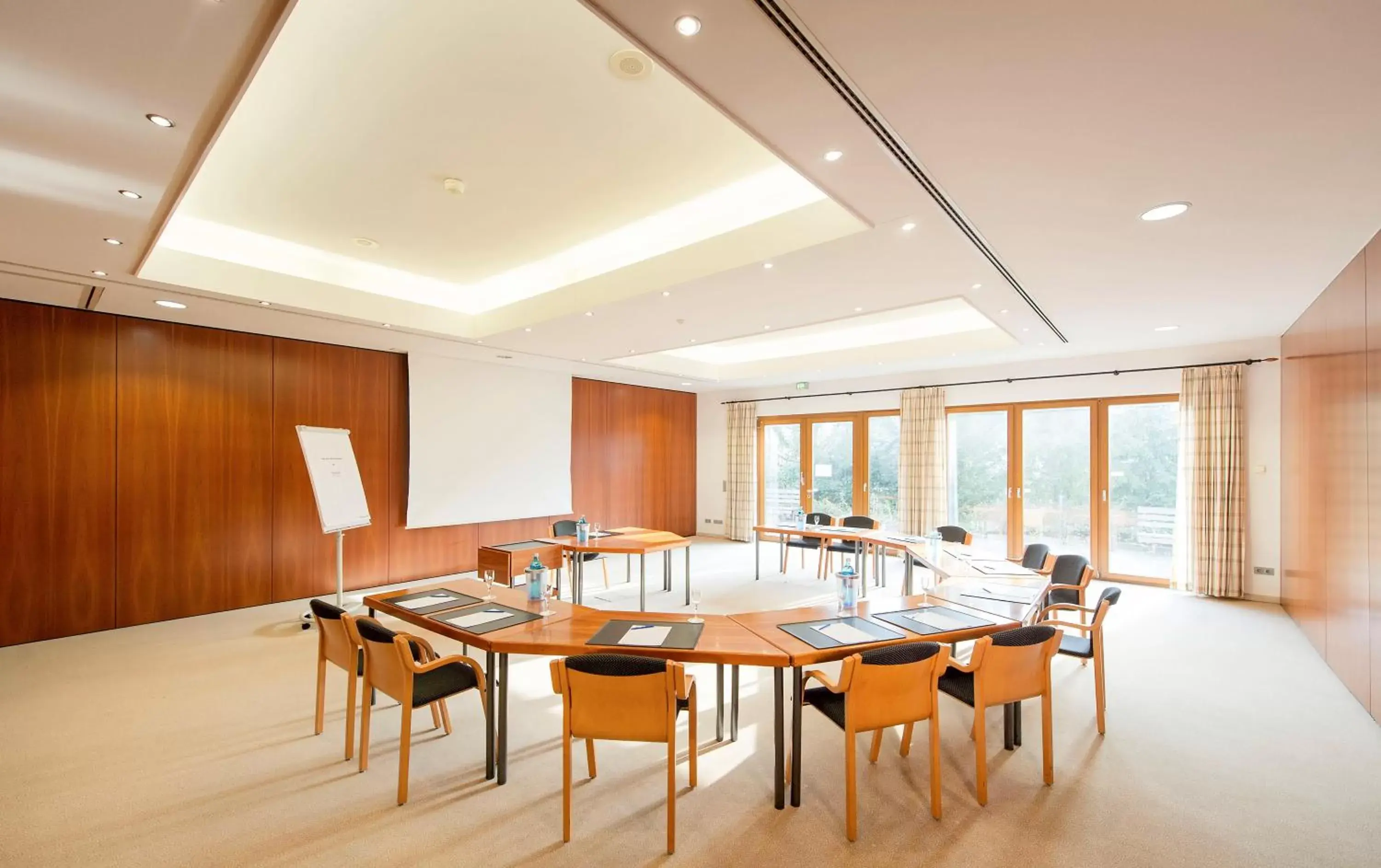 Meeting/conference room in Maifeld Sport- und Tagungshotel