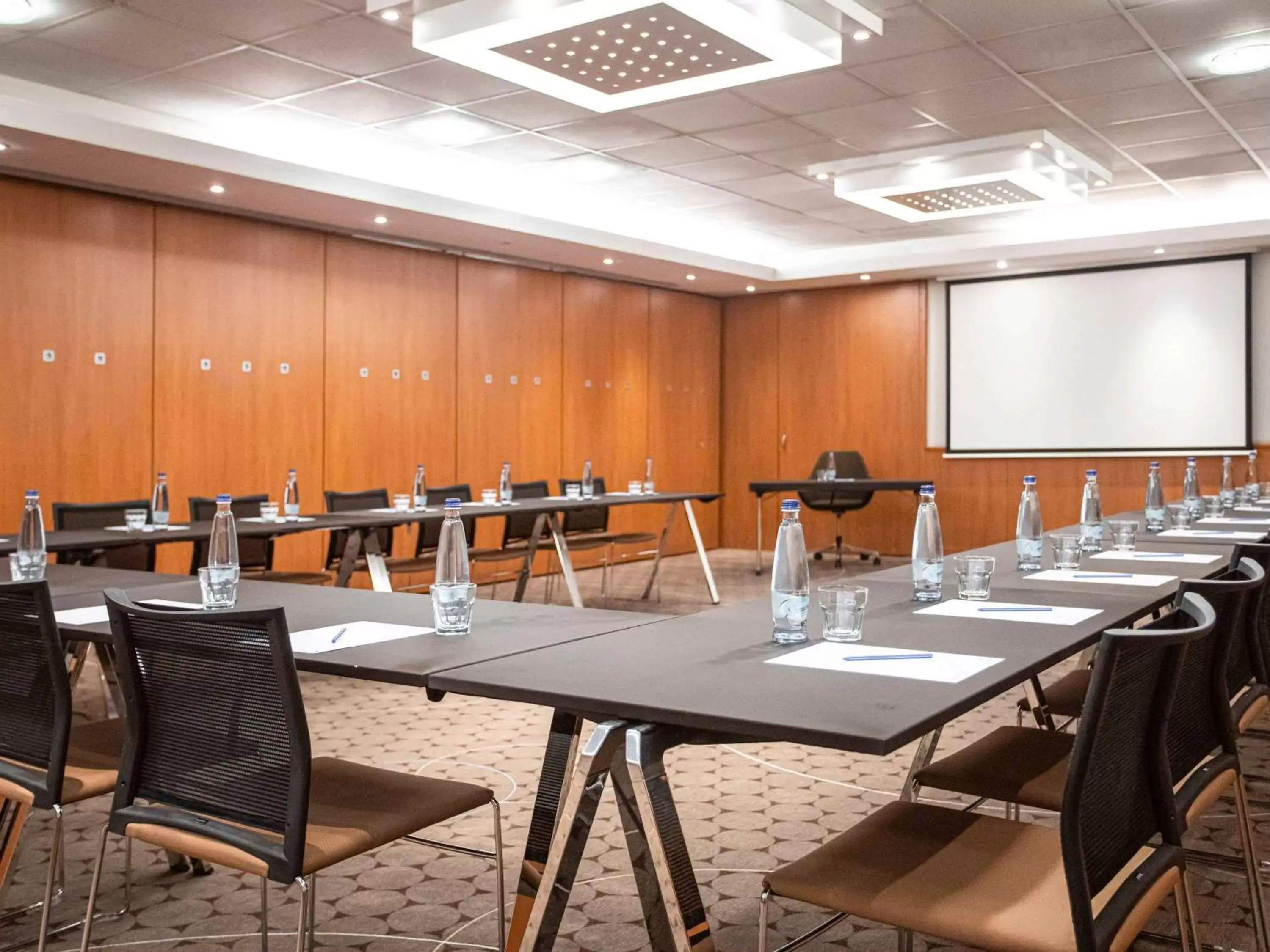 Meeting/conference room in Novotel Budapest Centrum