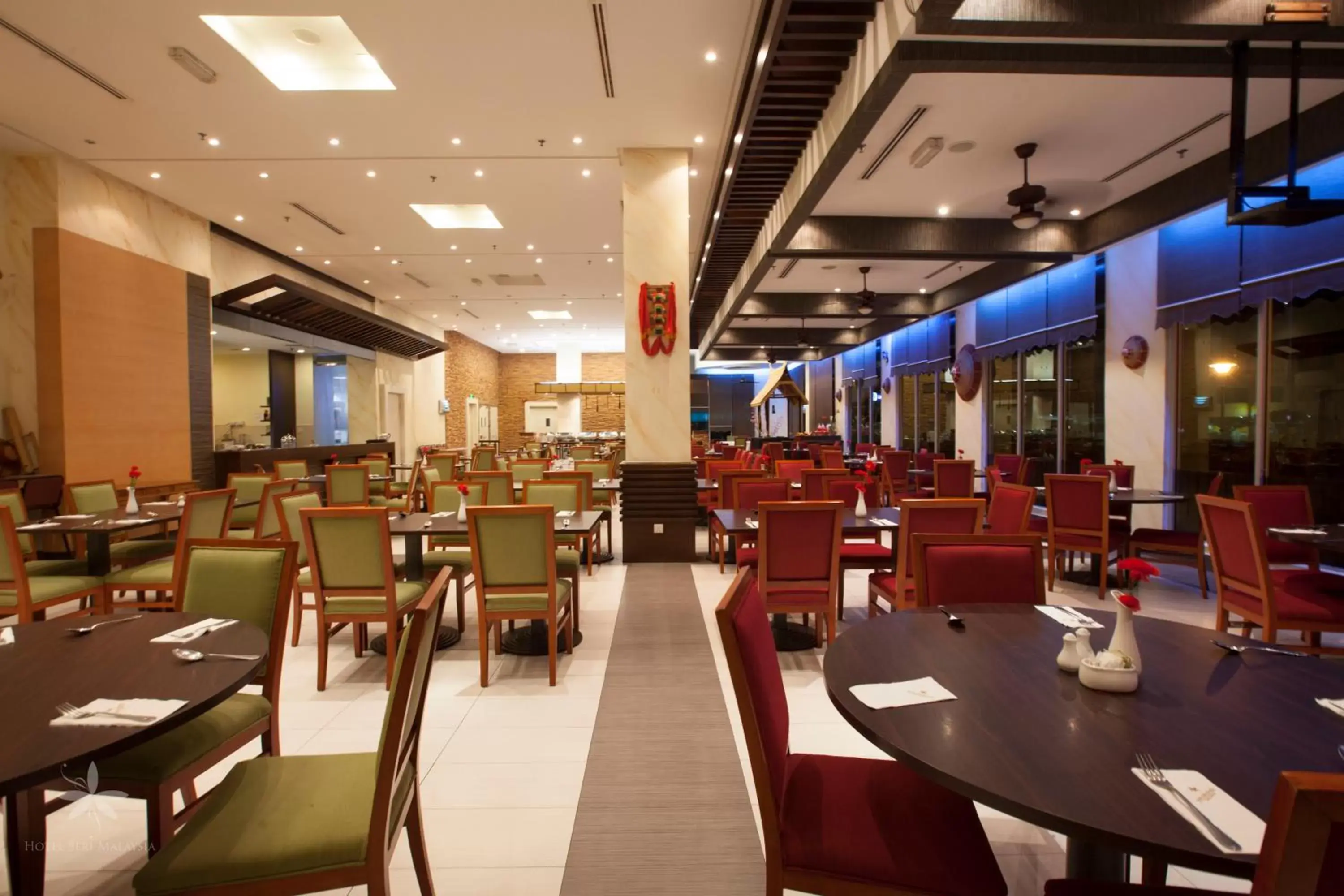 Restaurant/Places to Eat in Hotel Seri Malaysia Lawas