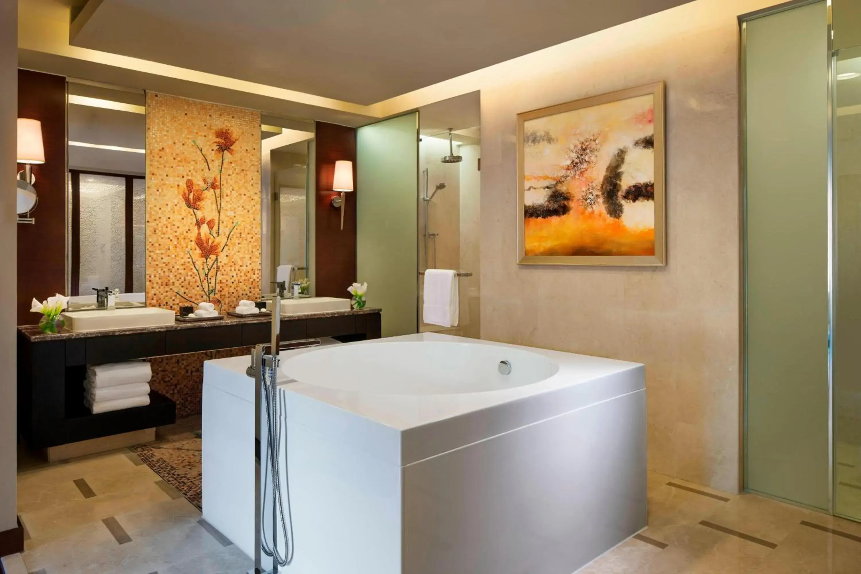 Bathroom in The Imperial Mansion, Beijing - Marriott Executive Apartments