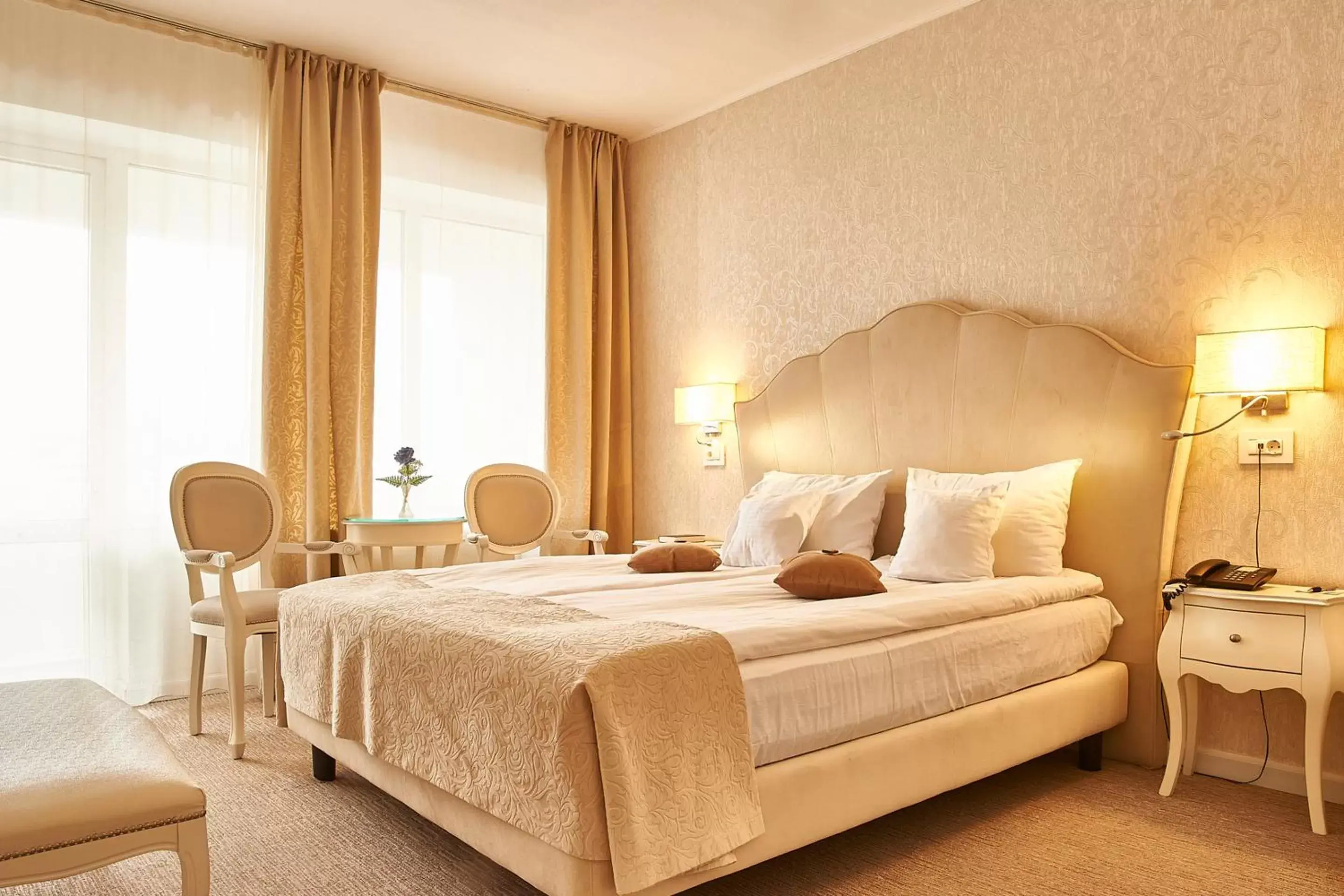 Family Suite - single occupancy in Continental Forum Oradea Family Suite - single occupancy in Continental Forum Oradea