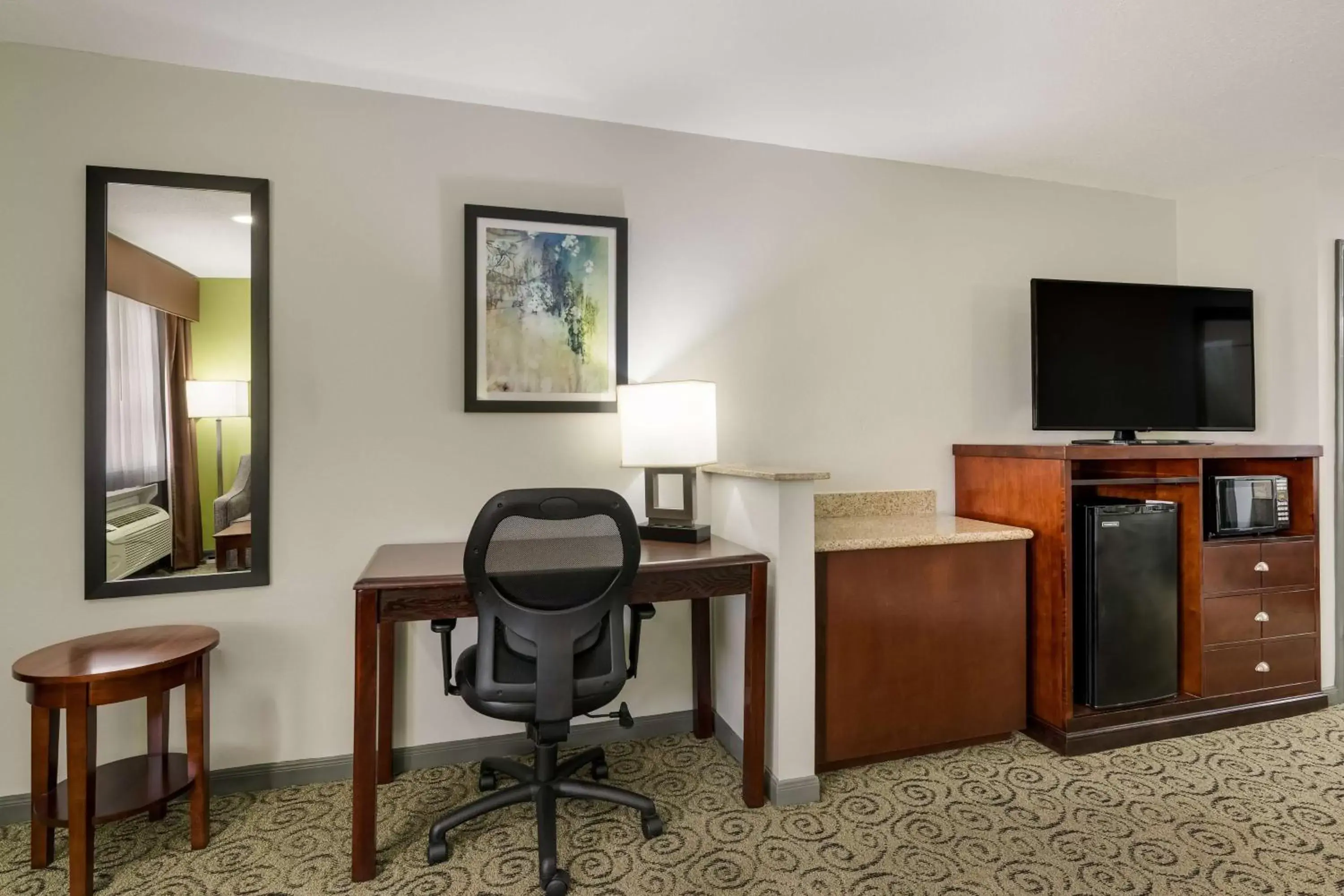 King Suite - Non-Smoking in SureStay Hotel by Best Western Deer Park King Suite - Non-Smoking in SureStay Hotel by Best Western Deer Park