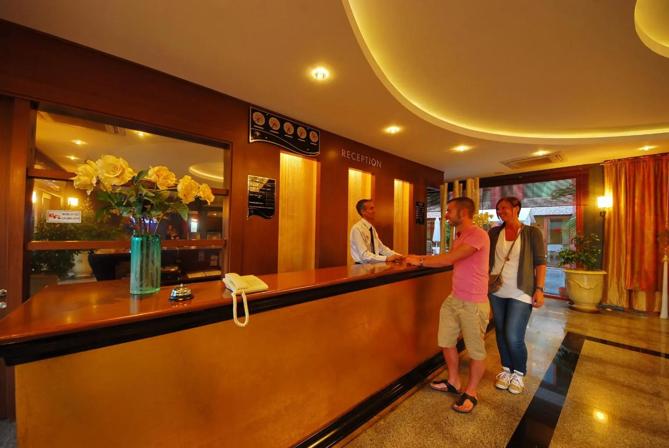 Lobby or reception in Pasabey Hotel