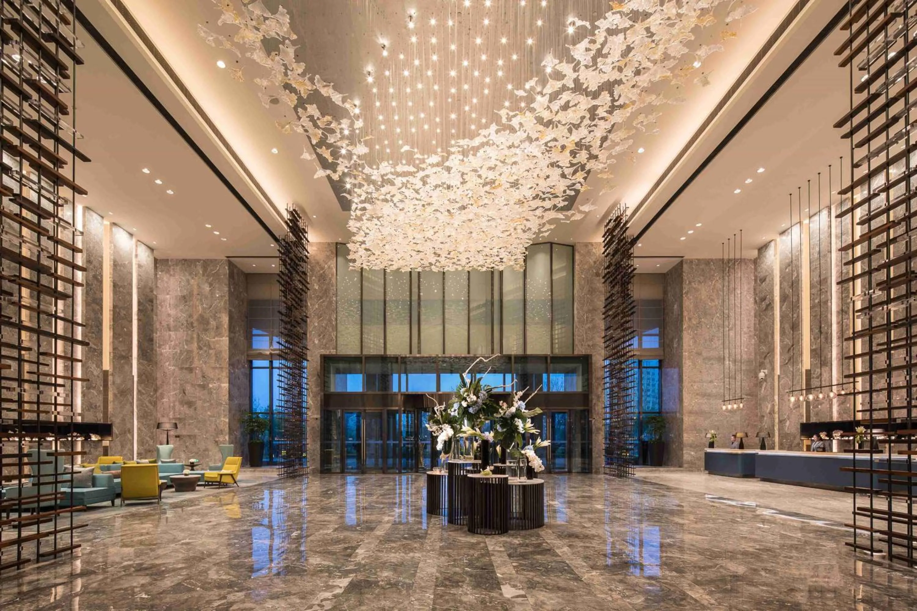Lobby or reception in Doubletree By Hilton Qingdao Oriental Movie Metropolis