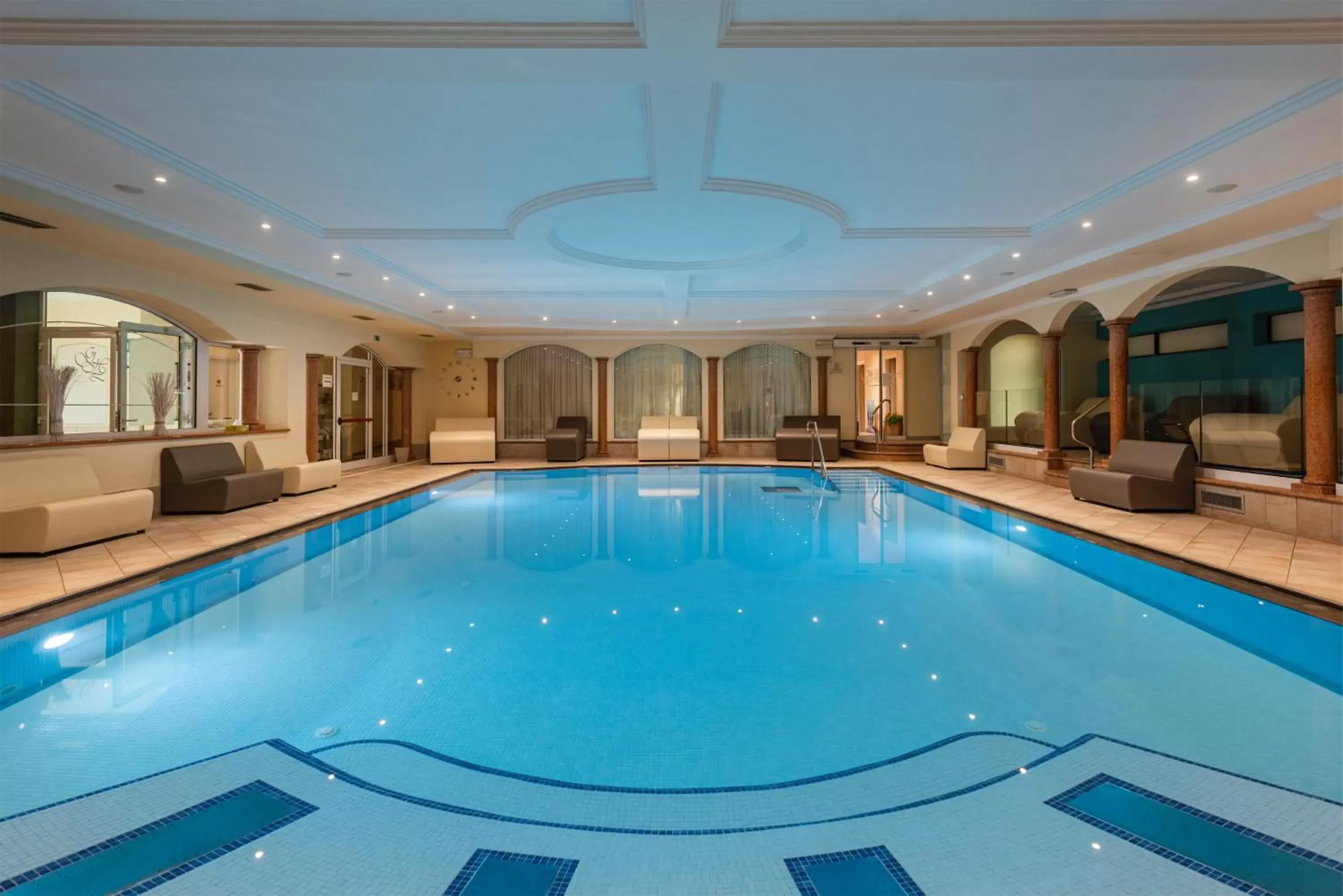 Swimming Pool in Grand Hotel Liberty