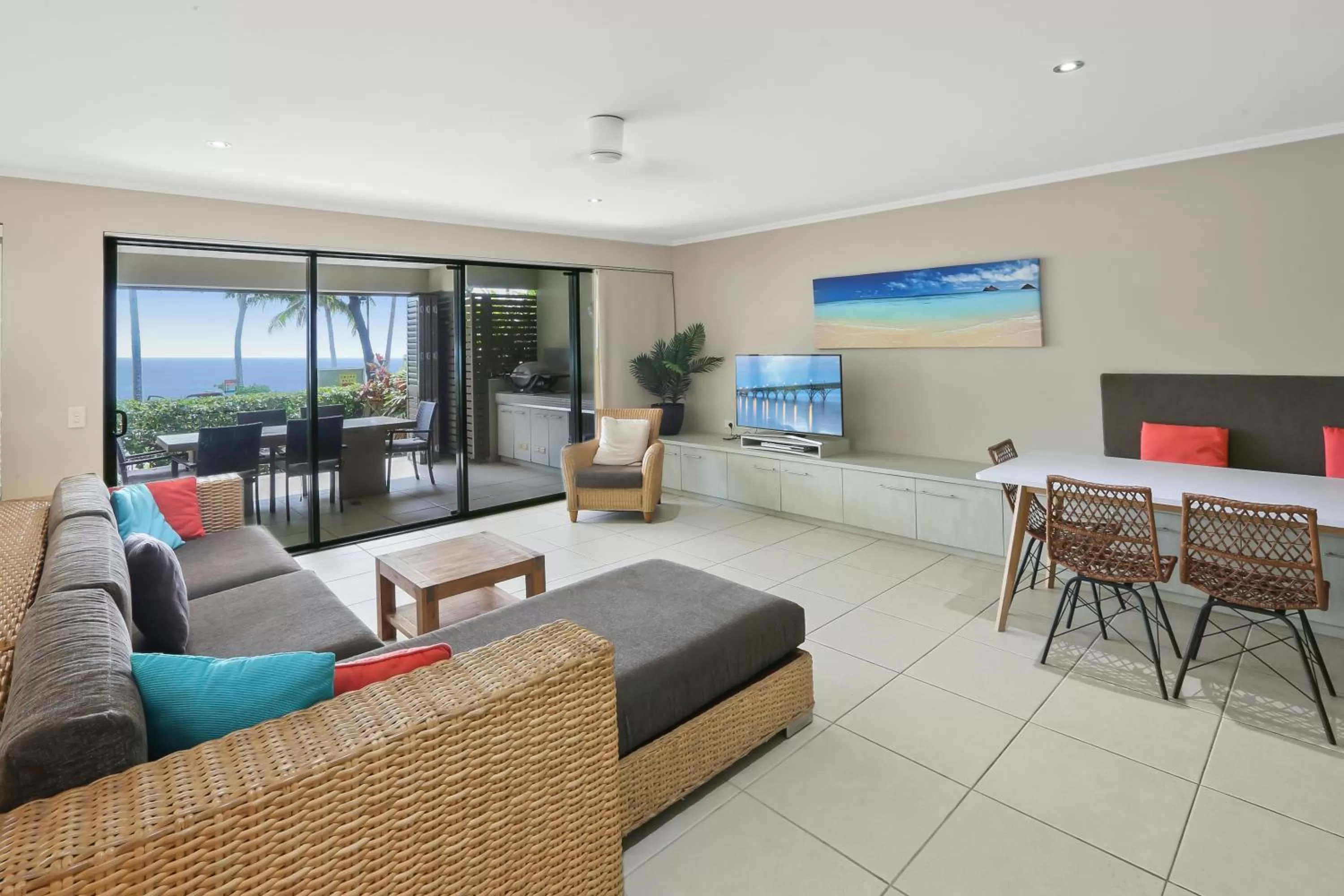 Living room in Sea Point on Trinity Beach