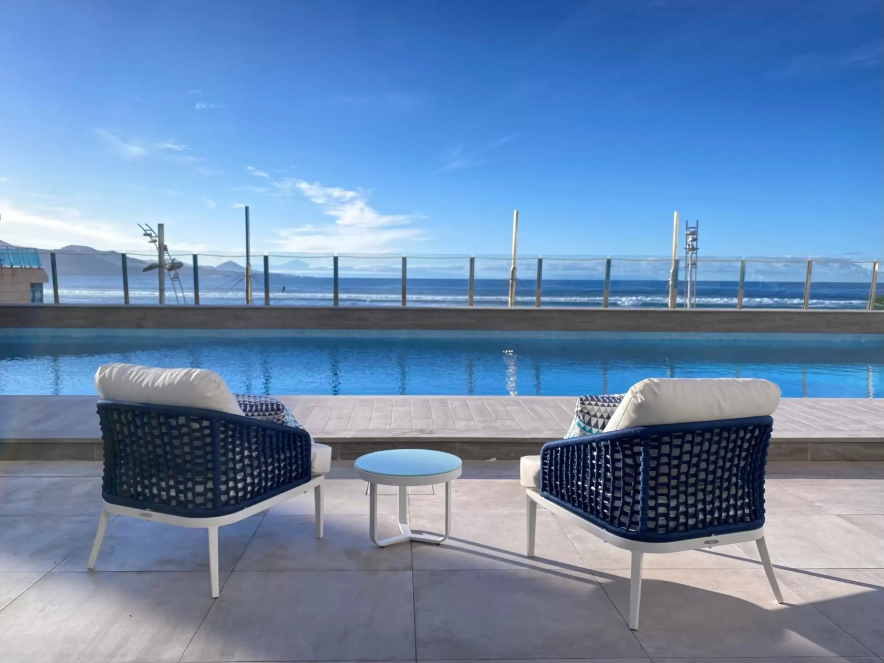 Sea view, Swimming Pool in Hotel Cristina by Tigotan Las Palmas - Adults Only