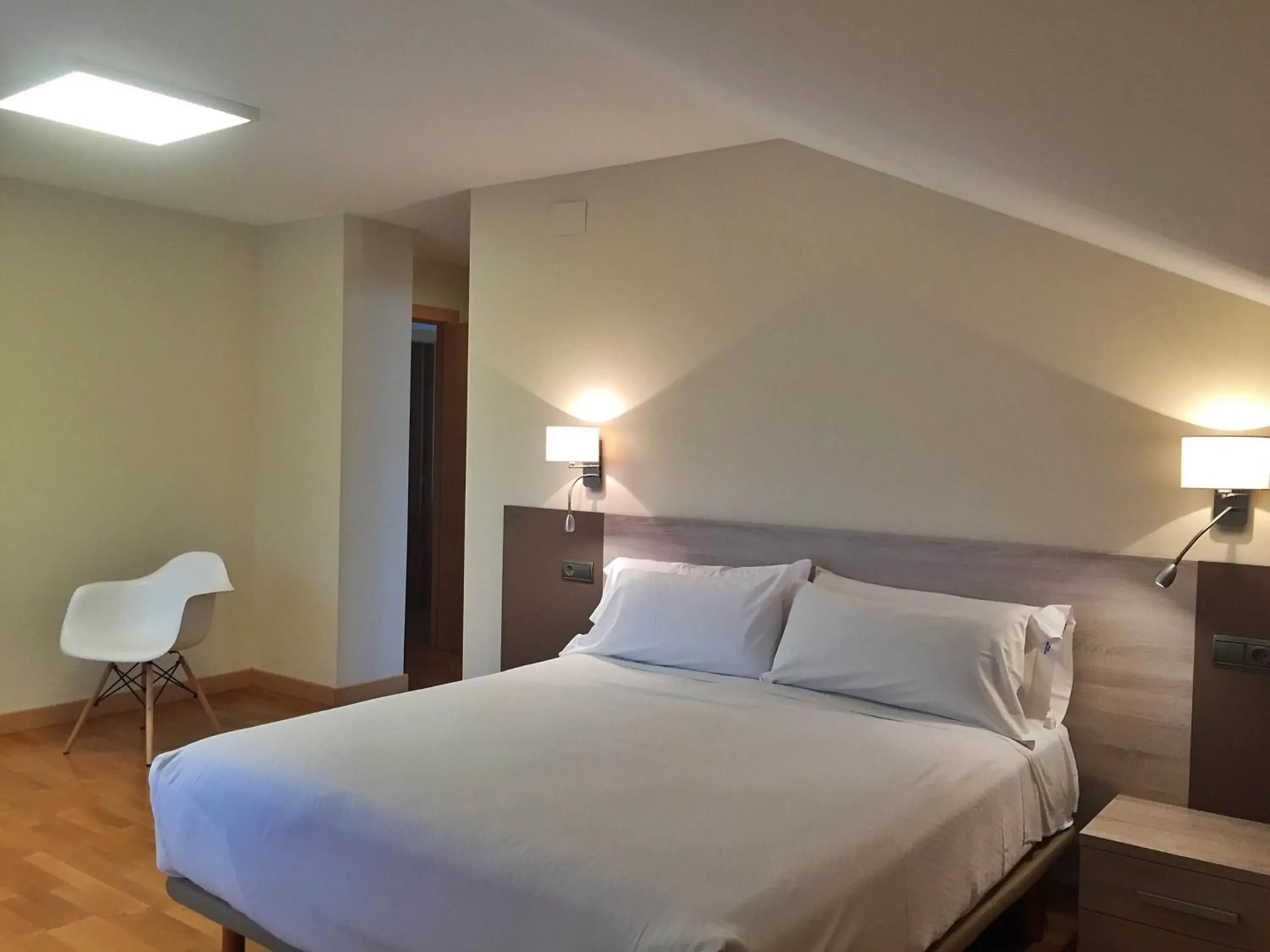 Bed, Room Photo in Apartamentos Albatros