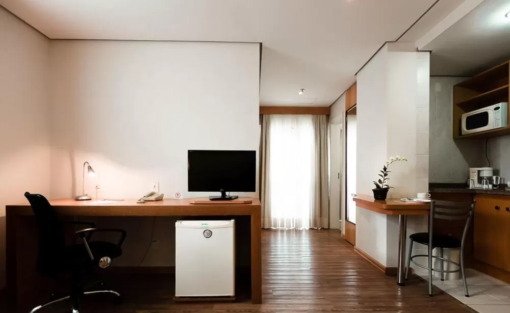 Photo of the whole room in Blue Tree Towers All Suites Santo André