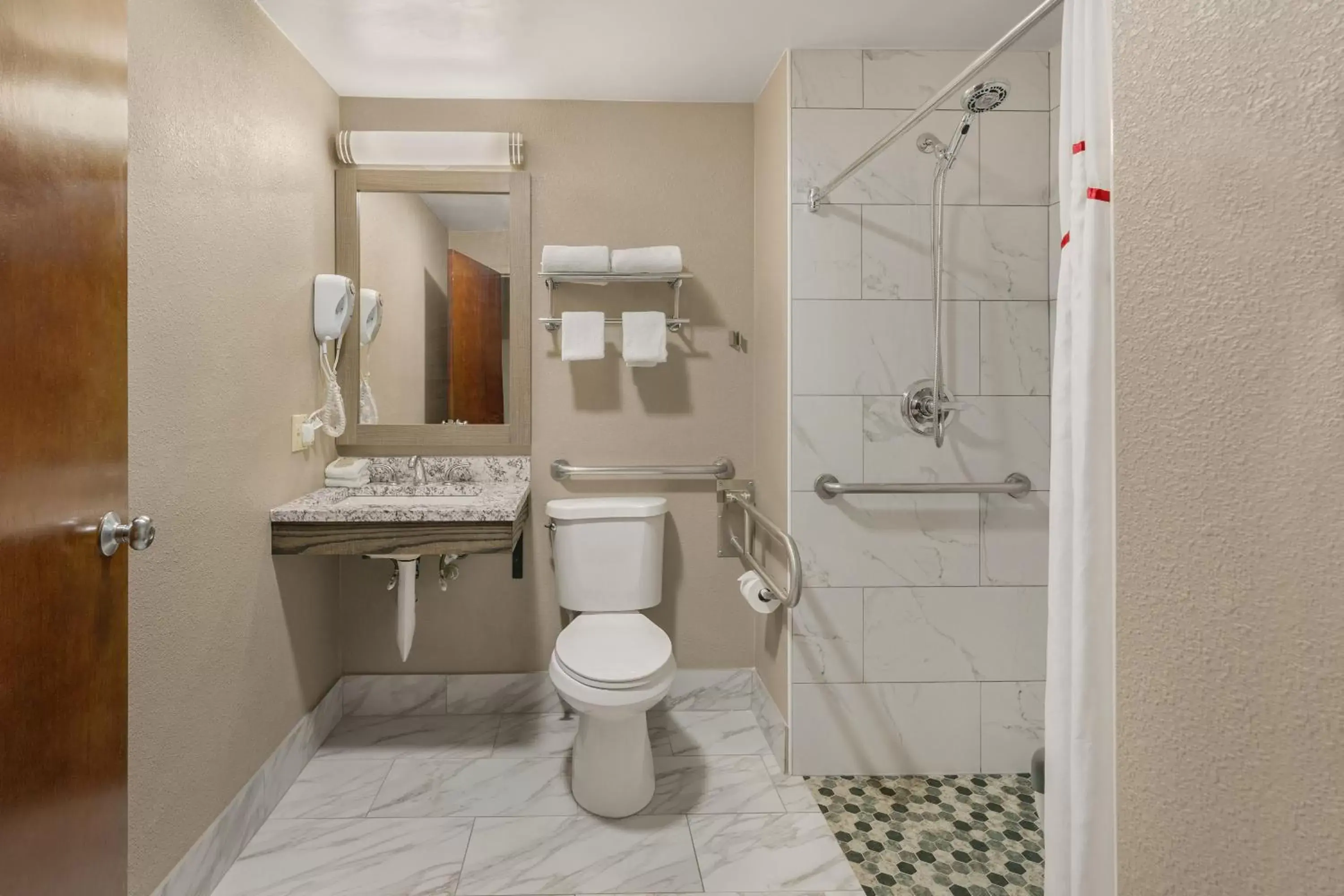 Bathroom in Red Roof Inn & Suites Newport - Middletown, RI