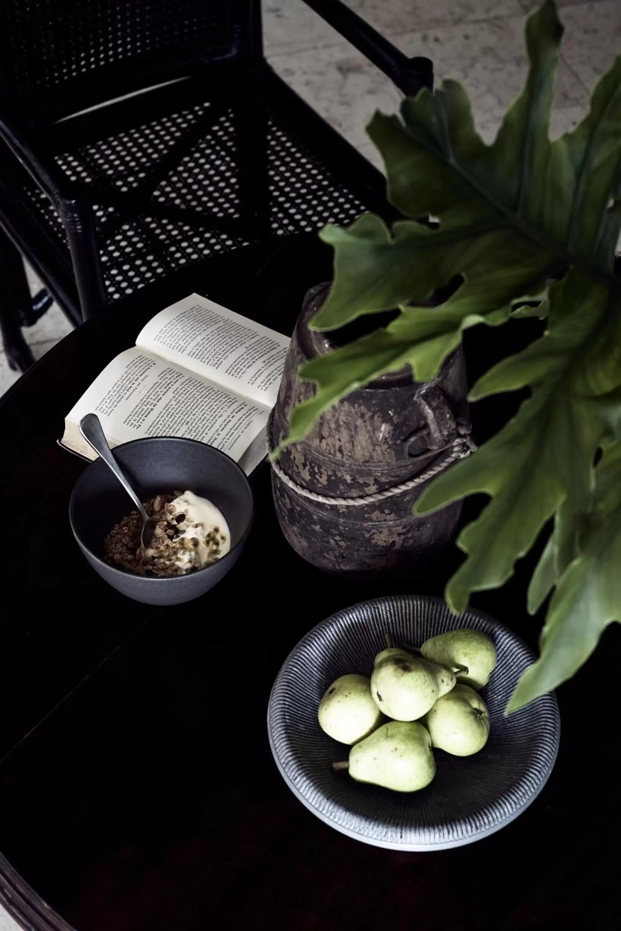 Dining area, Food in The Villas of Byron