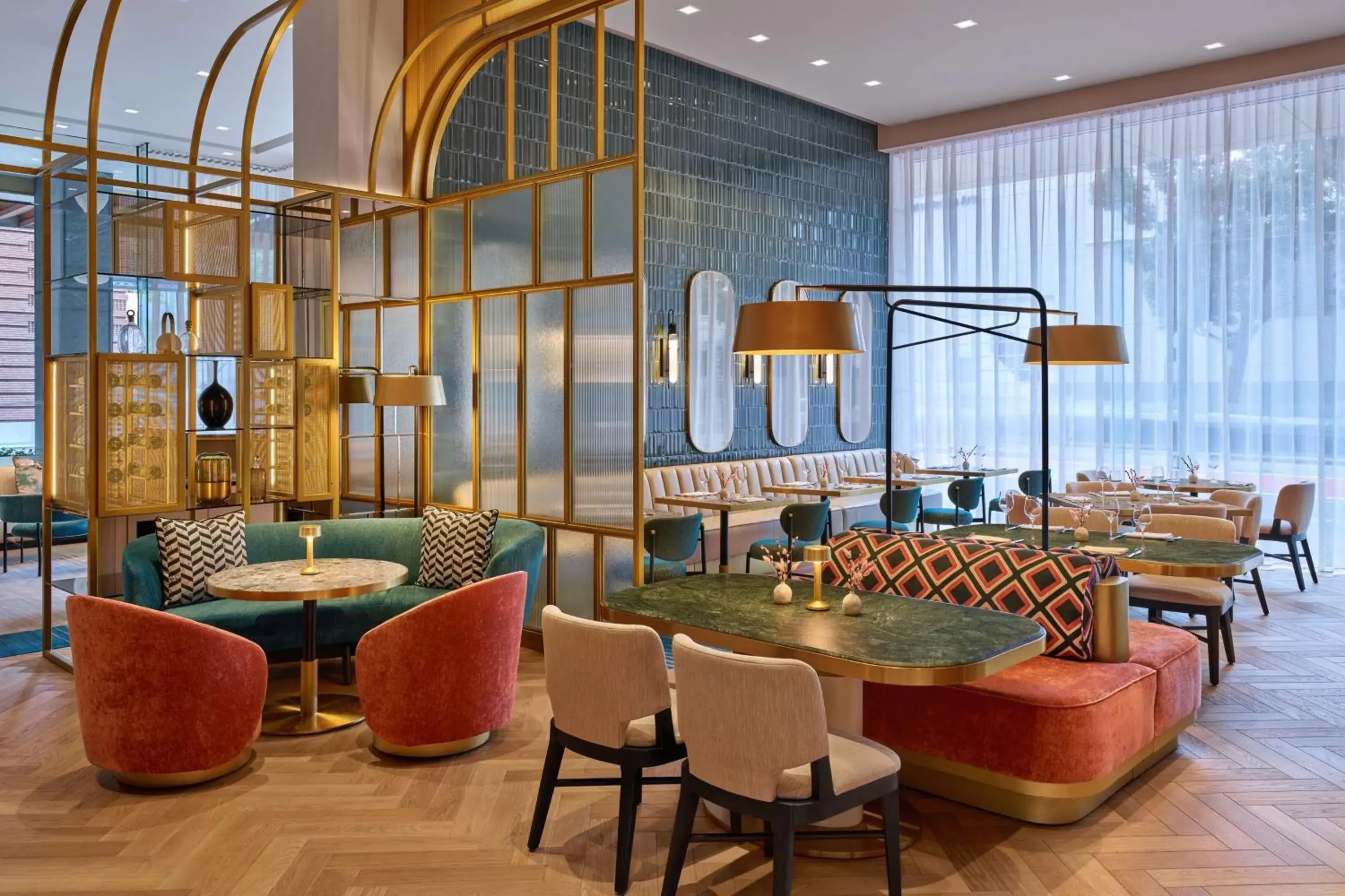 Restaurant/places to eat, Lounge/Bar in The St Regis San Francisco
