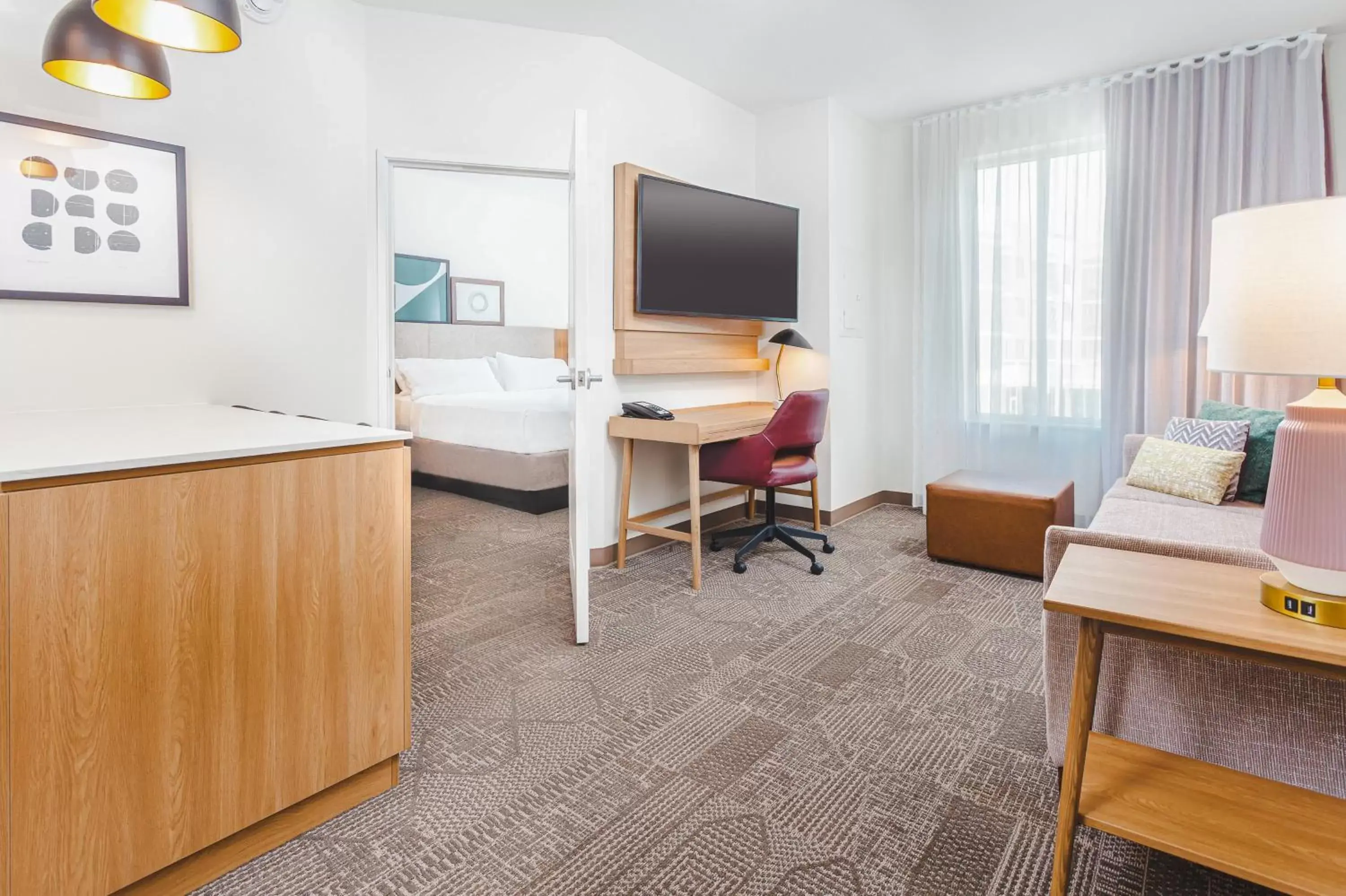 Photo of the whole room, TV/Entertainment Center in Staybridge Suites - Nashville - Vanderbilt, an IHG Hotel