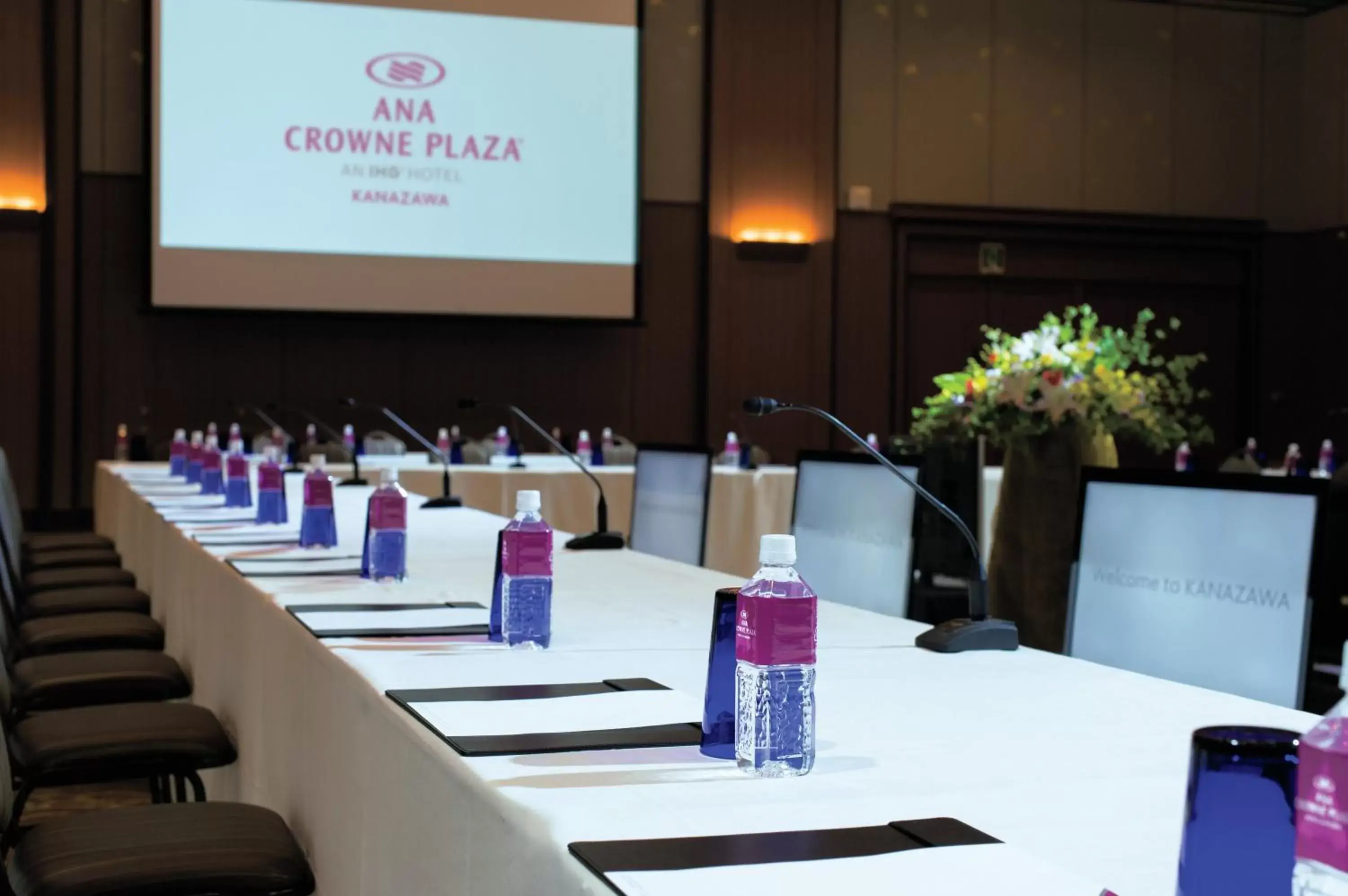 Meeting/conference room, Business Area/Conference Room in ANA Crowne Plaza Kanazawa, an IHG Hotel