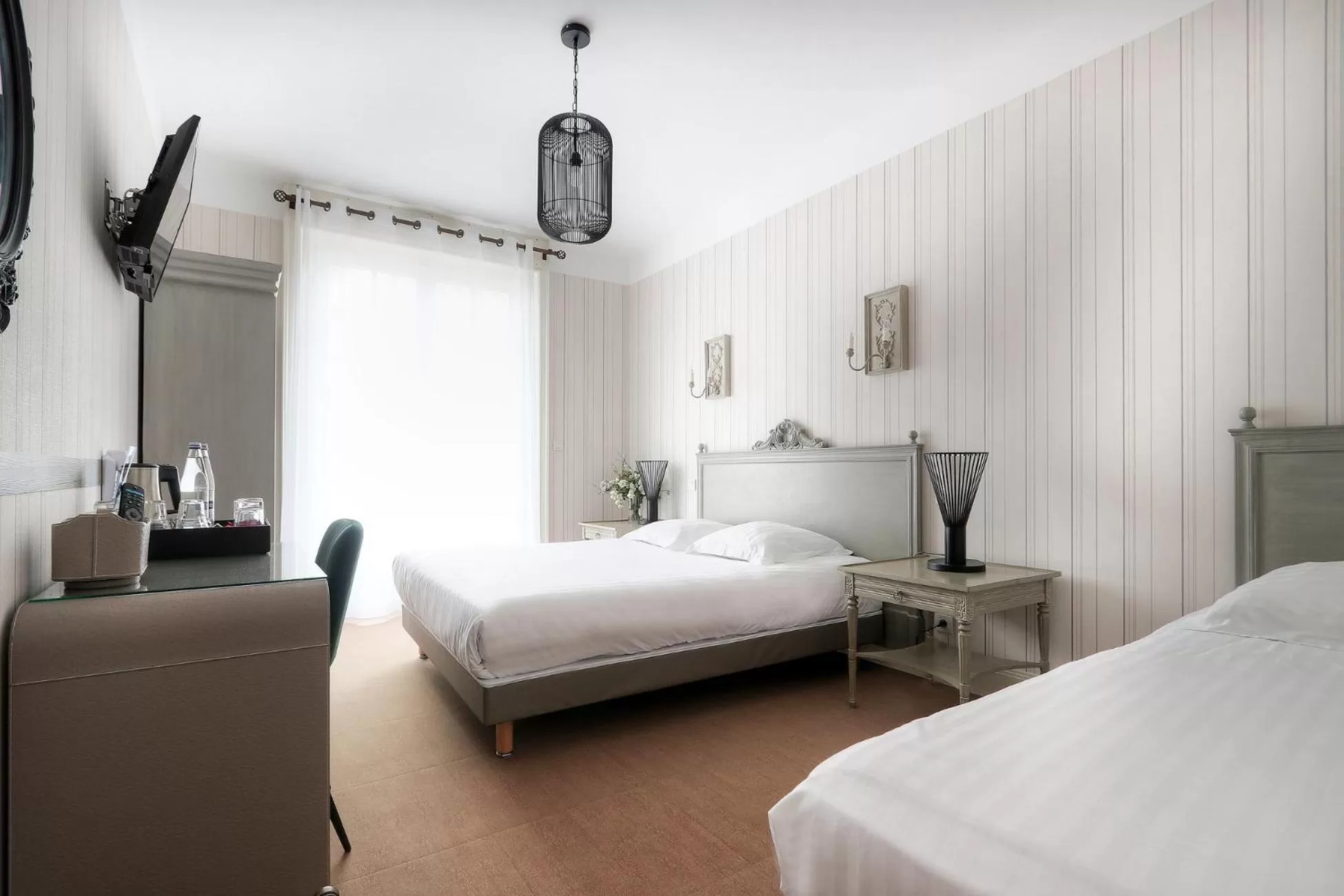 Bed in Best Western Hôtel Brittany La Baule Centre & Plages