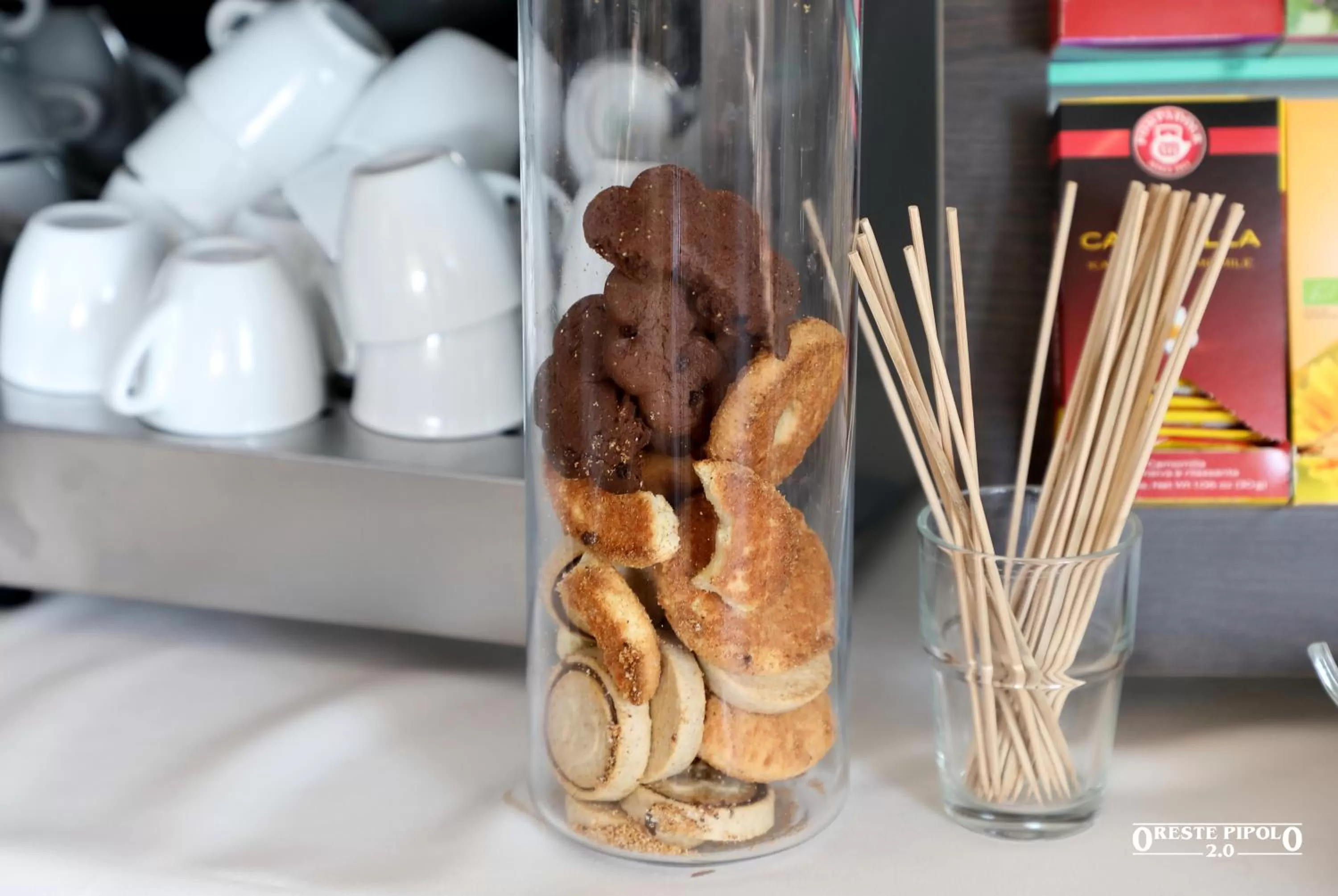 Food and drinks in Jazz Hotel