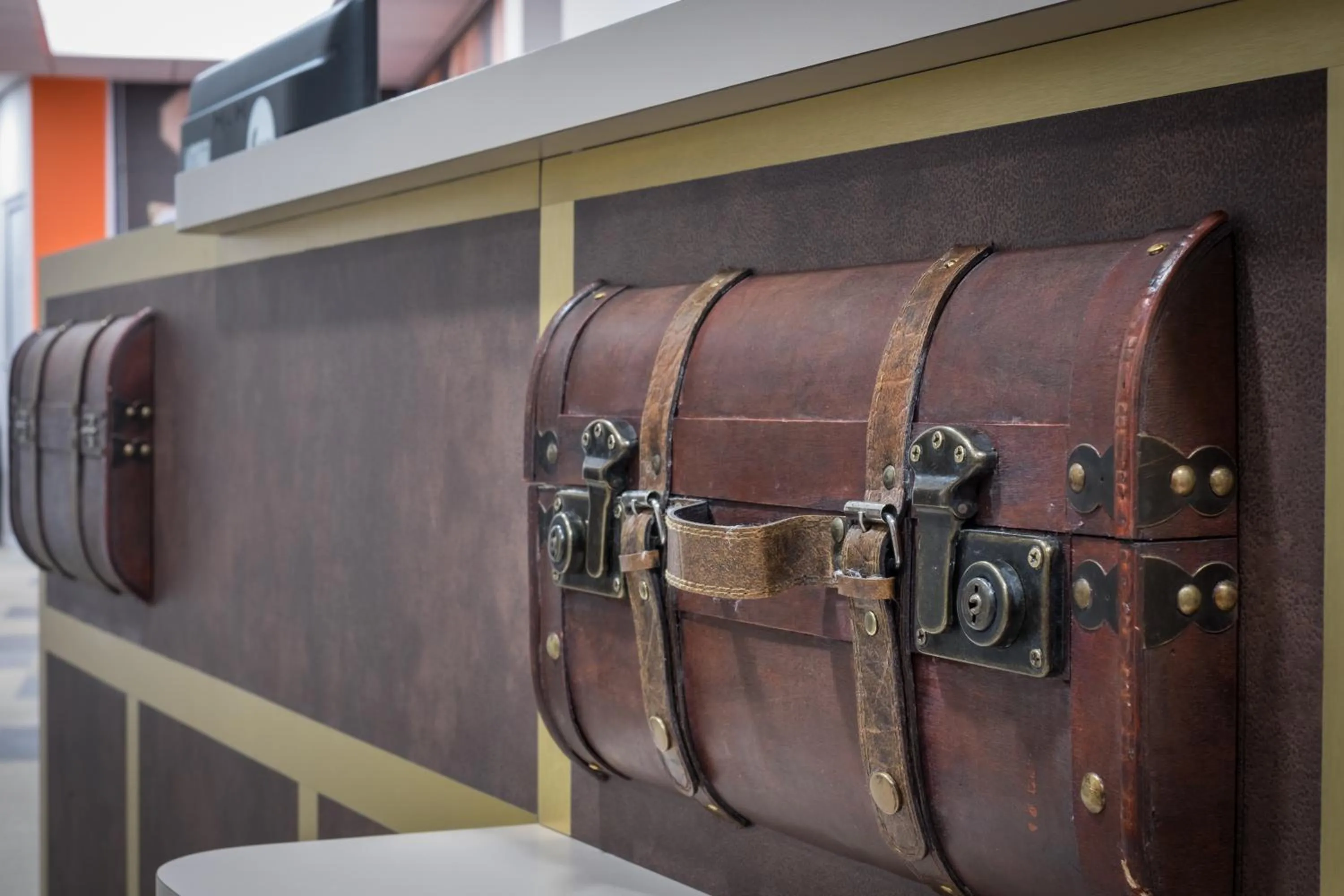 Communal lounge/ TV room in Hotel Victoria Lyon Perrache Confluence