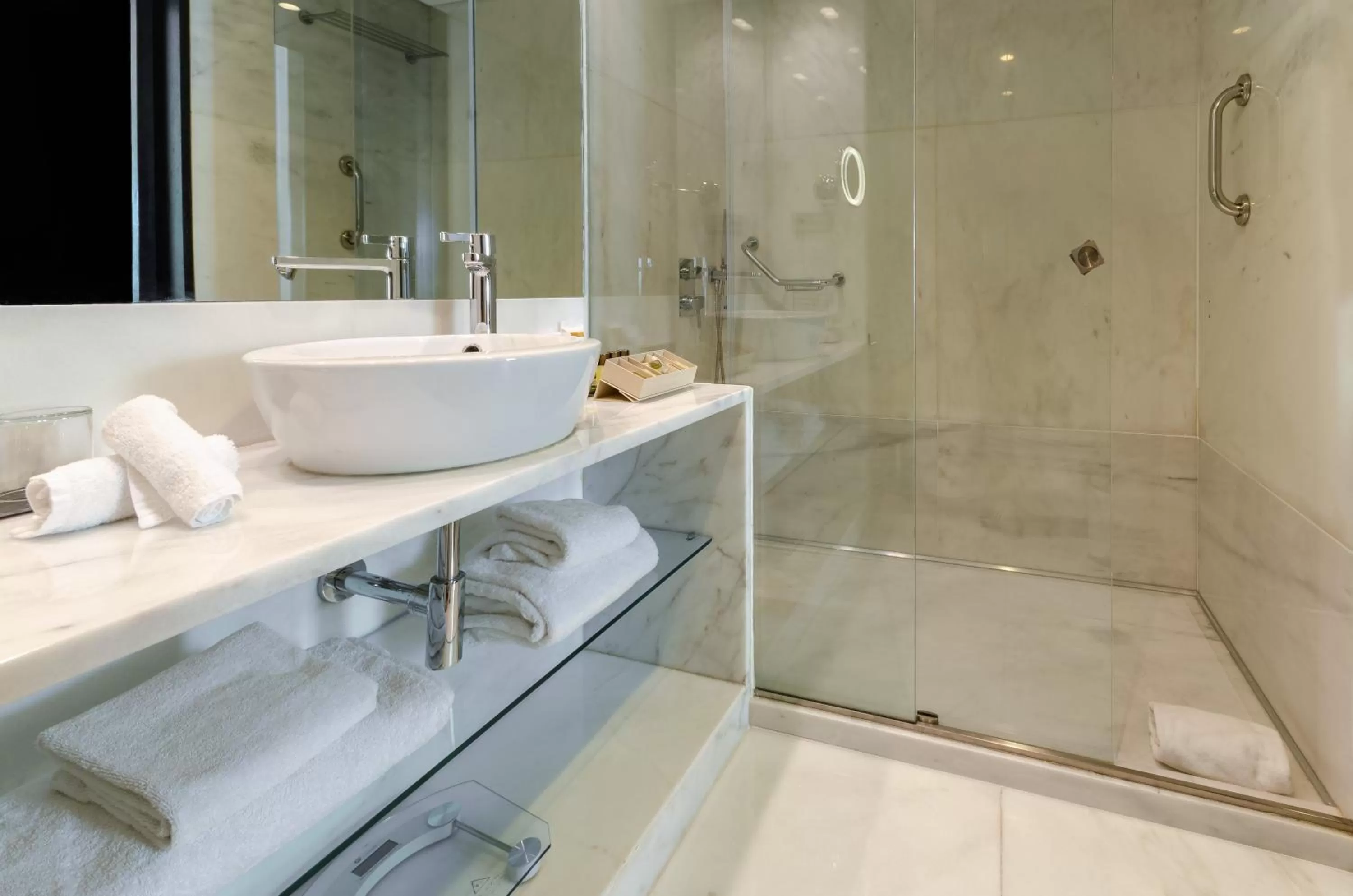 Bathroom in Hotel Santa Justa