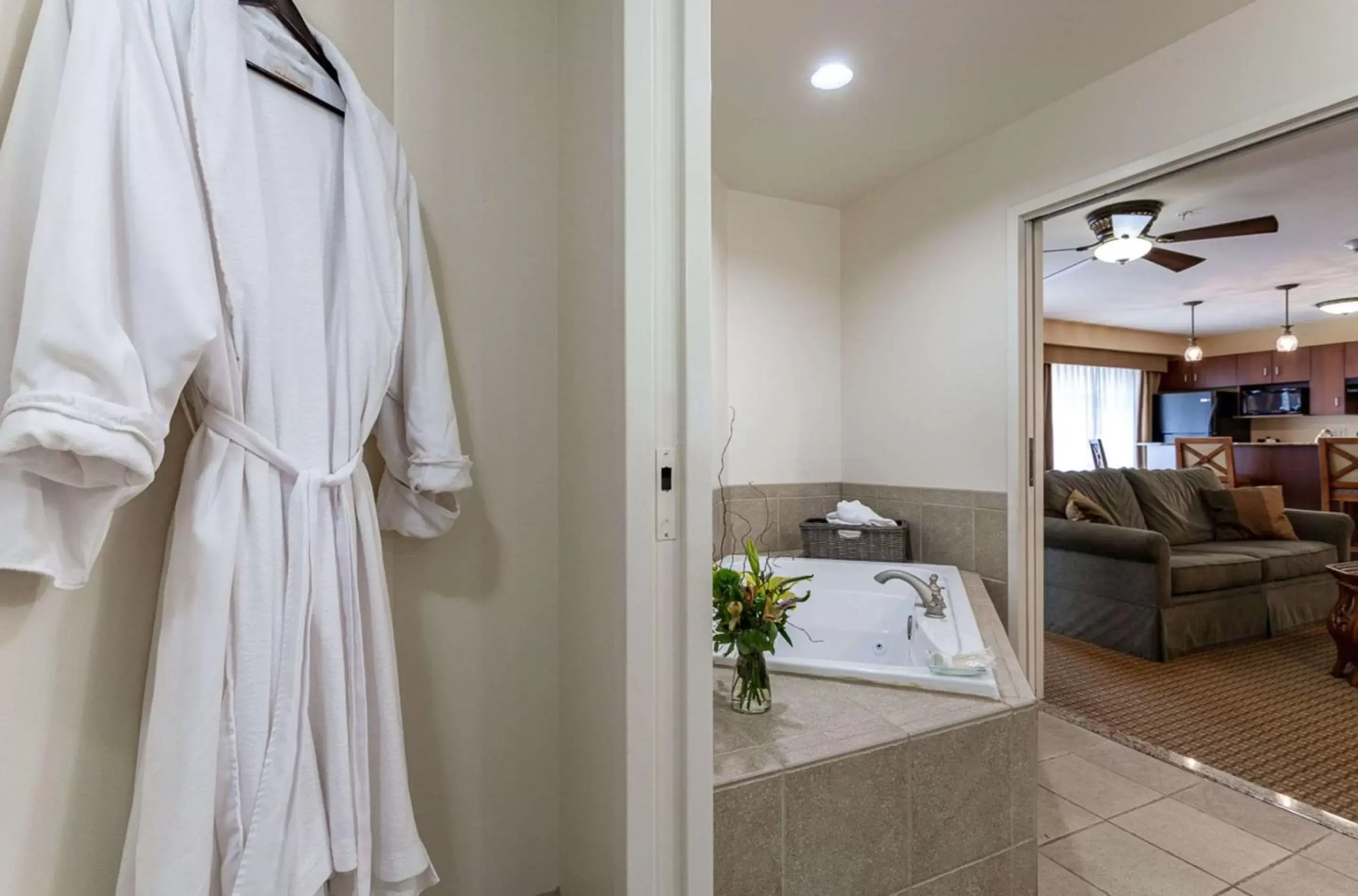 Bathroom in Jefferson Street Inn, a Member of Radisson Individuals