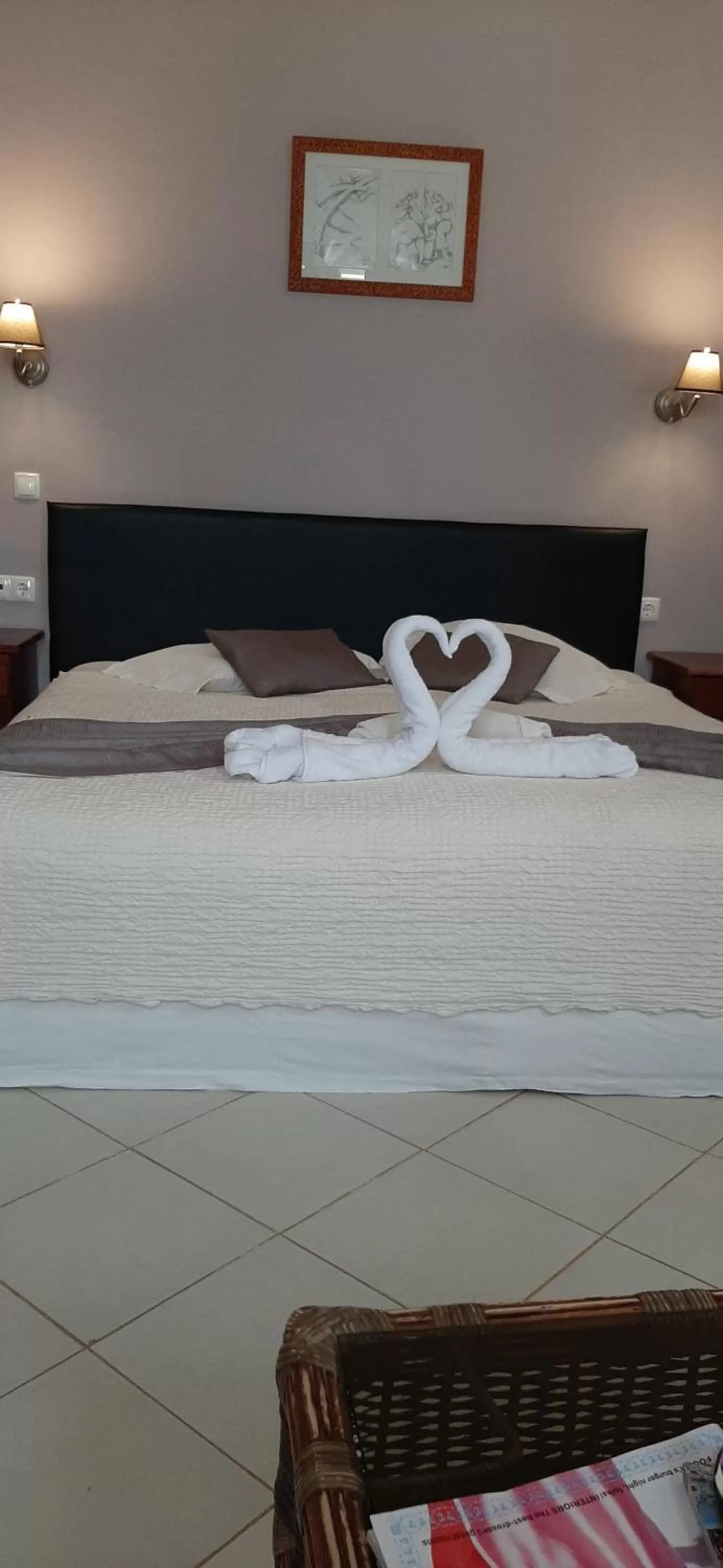 Bed in Atlantic Maio Hotel