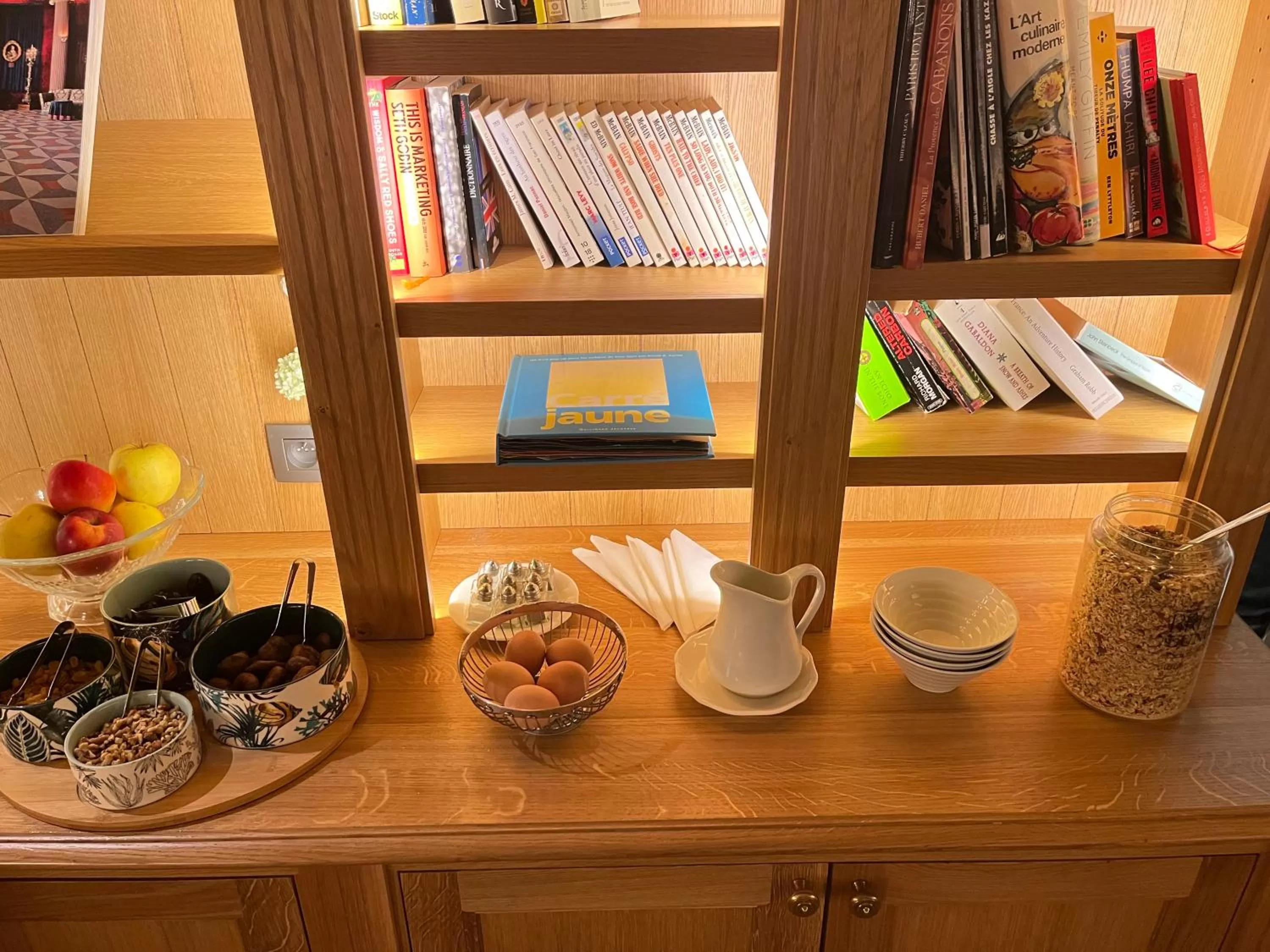 Breakfast in Les Tournelles