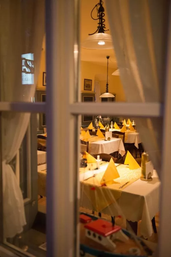 Restaurant/places to eat in Gasthaus zum Löwen - Restaurant Akropolis