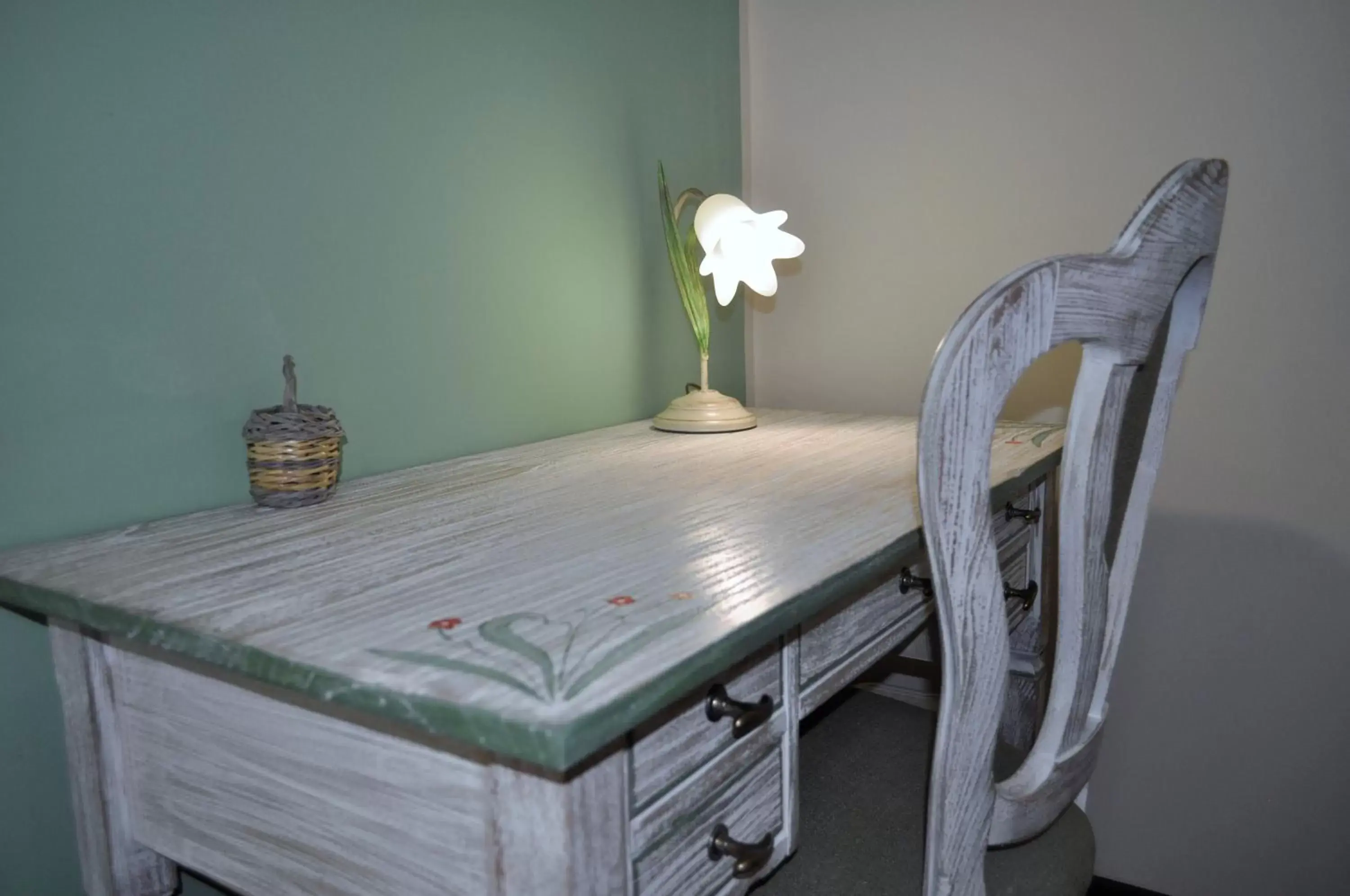 Decorative detail, Dining Area in Stupor Mundi Bed and Breakfast