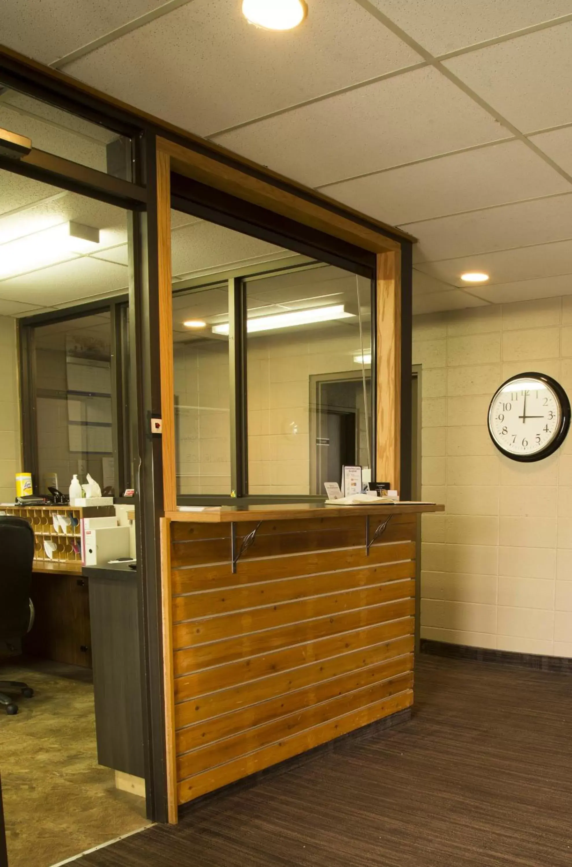 Lobby/Reception in Sandstone Motel