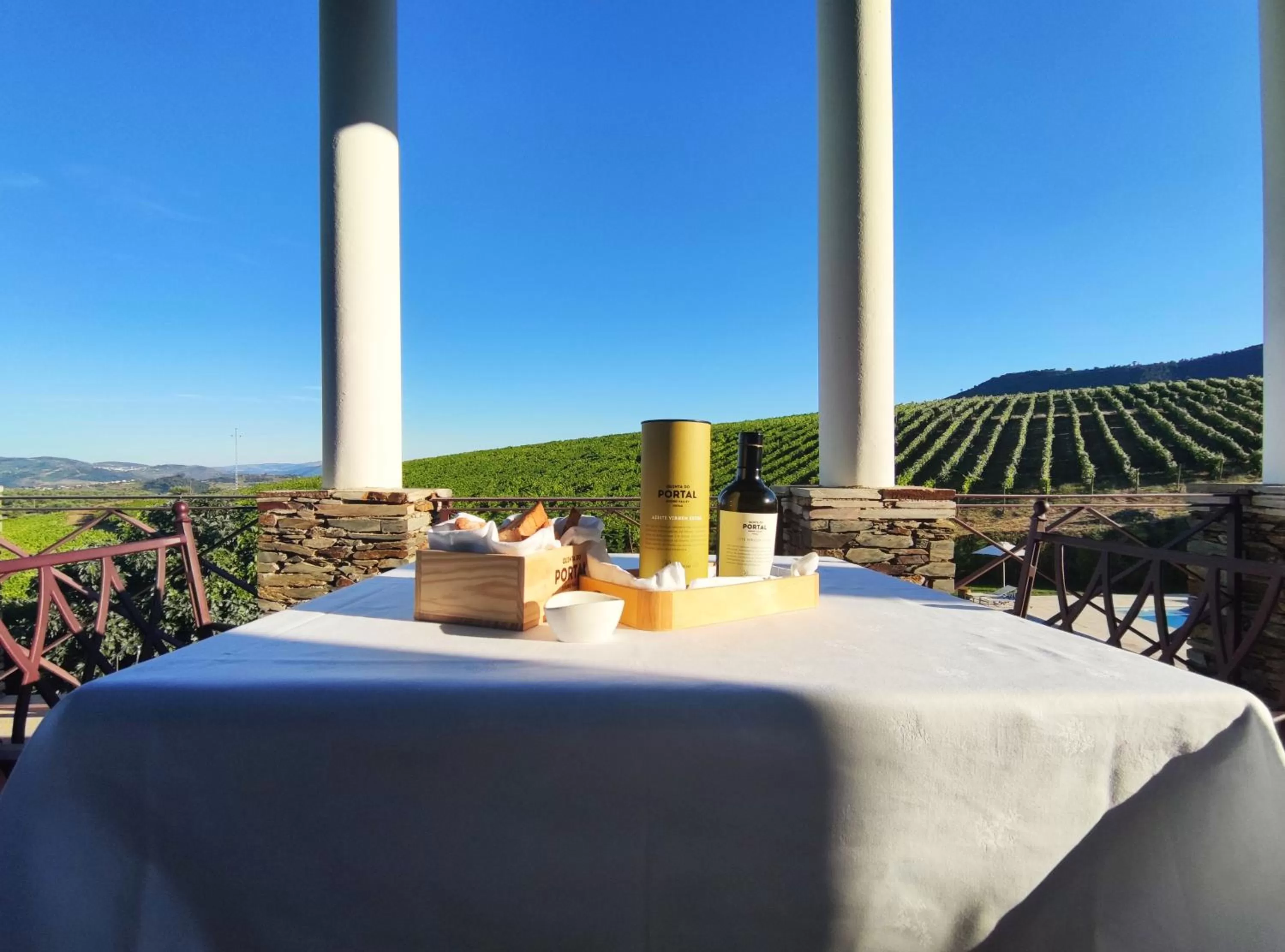 Property building in Casa das Pipas / Quinta do Portal