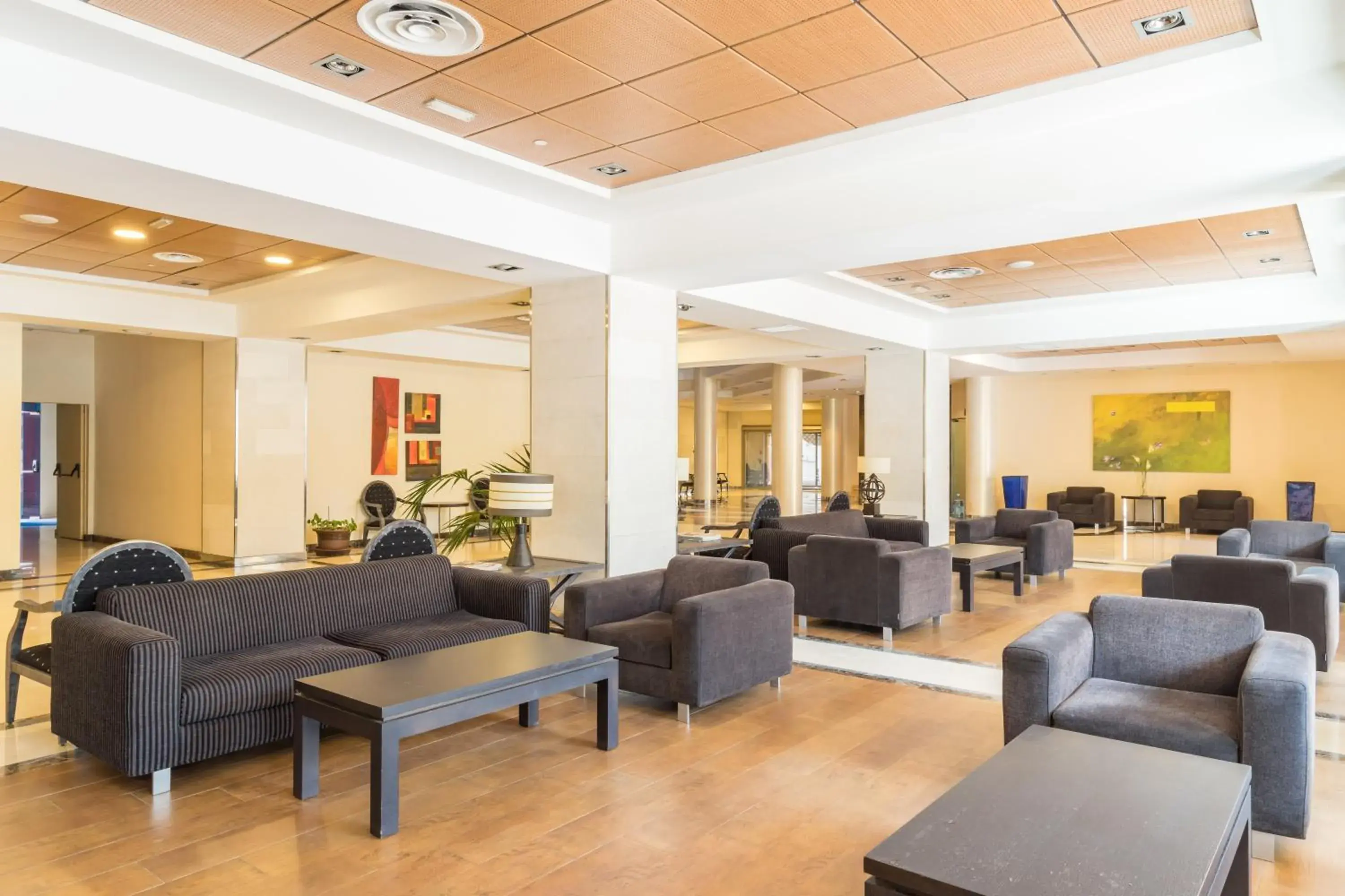 Lobby or reception in Pierre & Vacances Benalmádena Príncipe Lobby or reception in Pierre & Vacances Benalmádena Príncipe