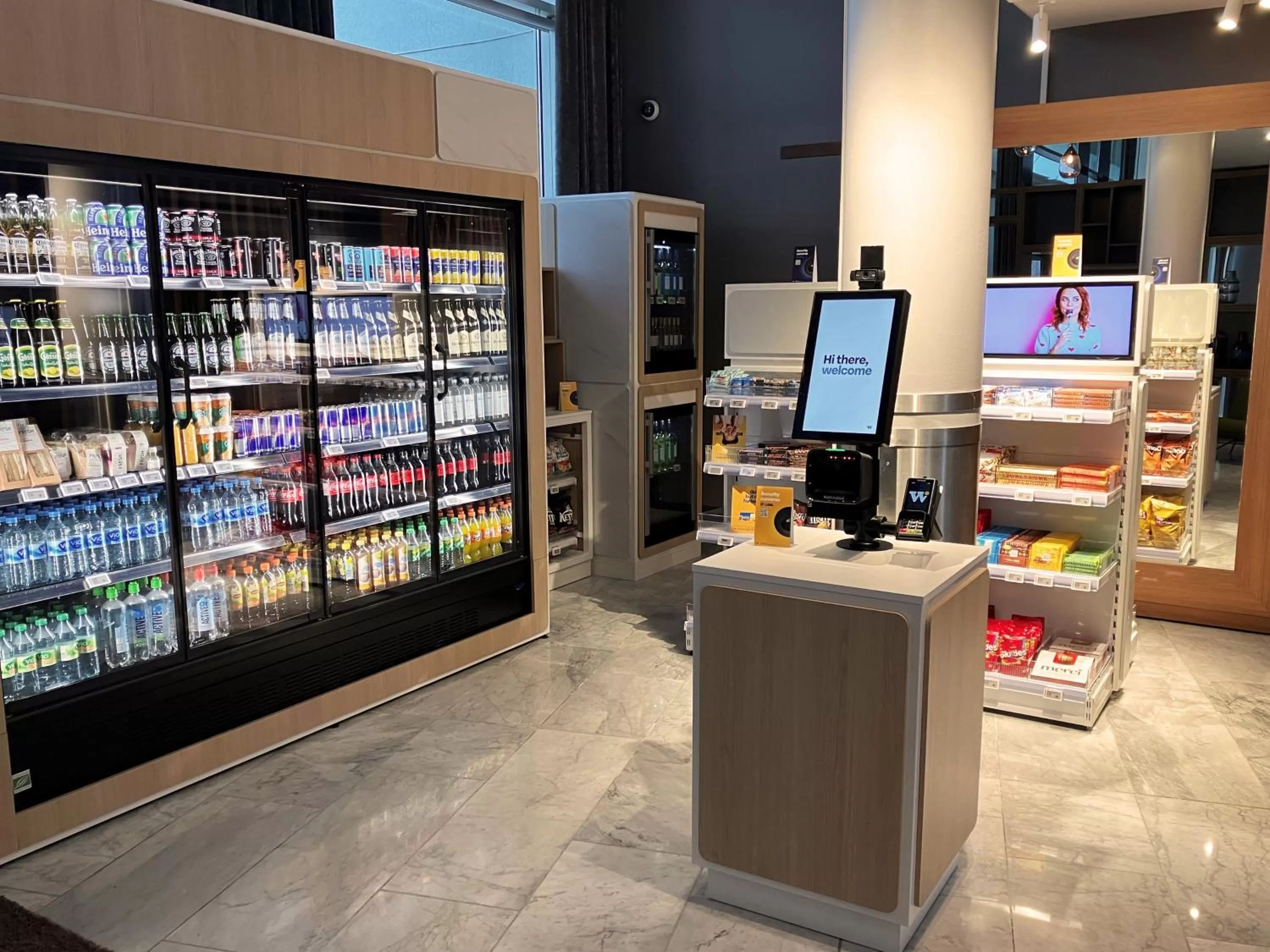 Supermarket/grocery shop in Holiday Inn Berlin Airport - Conference Centre by IHG