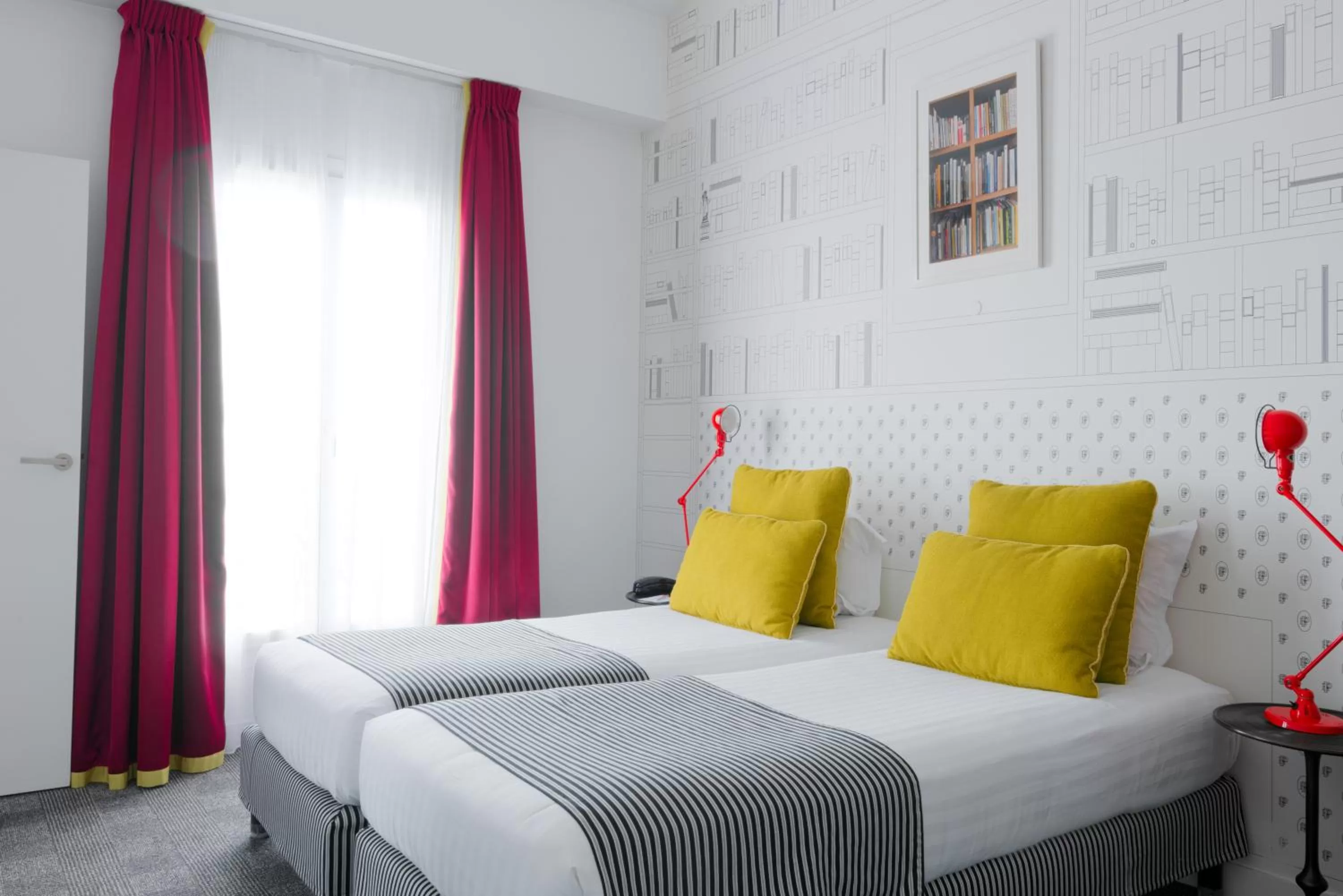 Photo of the whole room, Bed in Hotel Joyce - Astotel