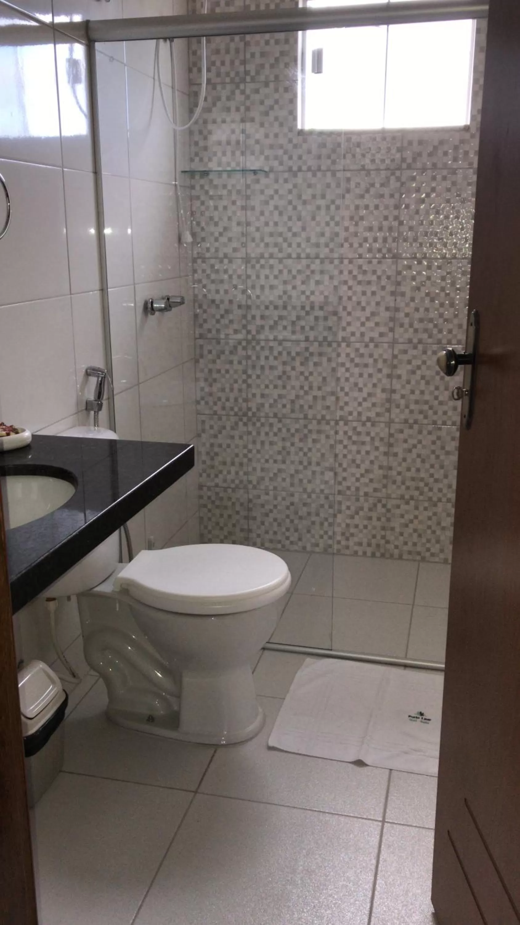 Shower in Porto Luar