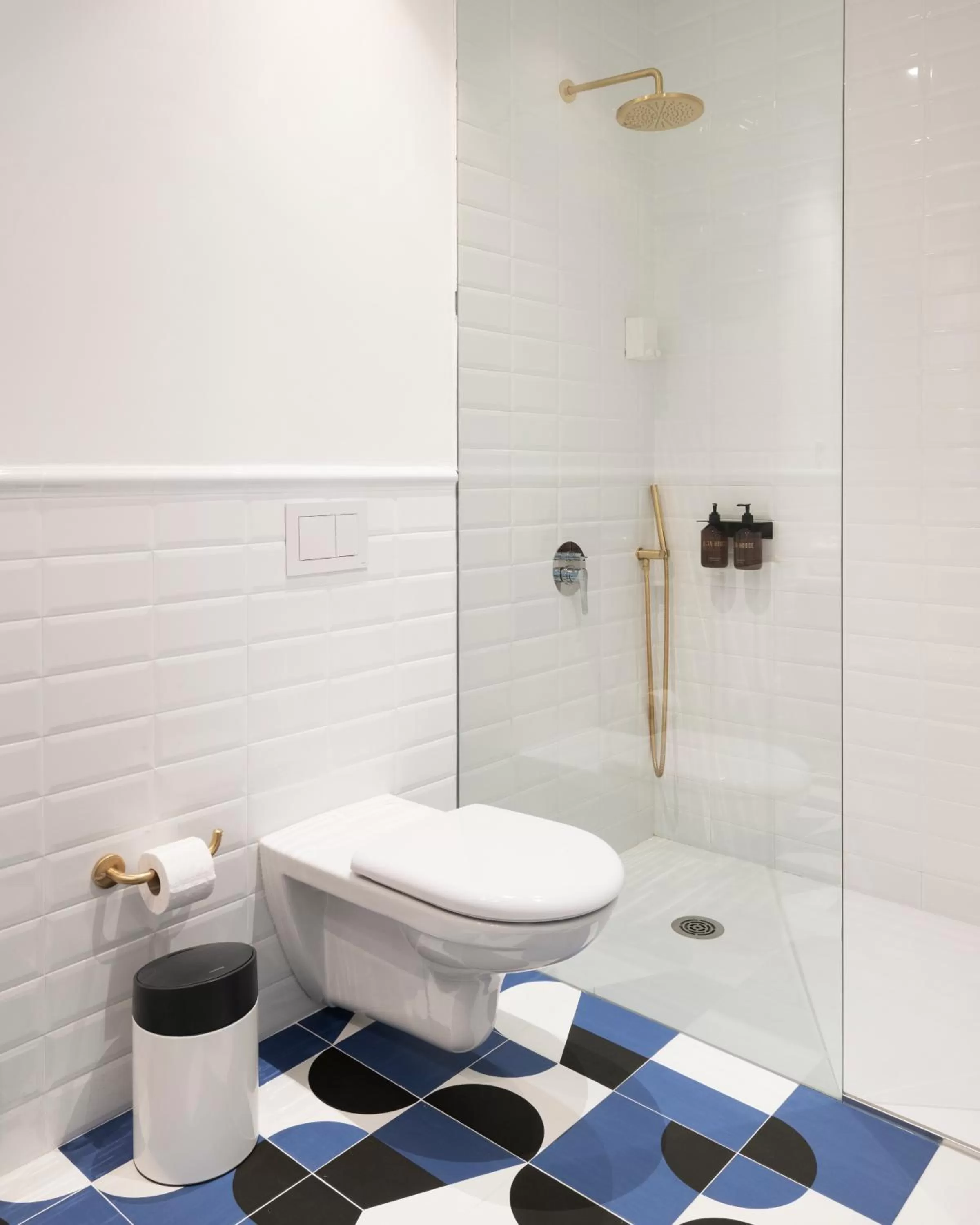 Bathroom in Alta House Begur